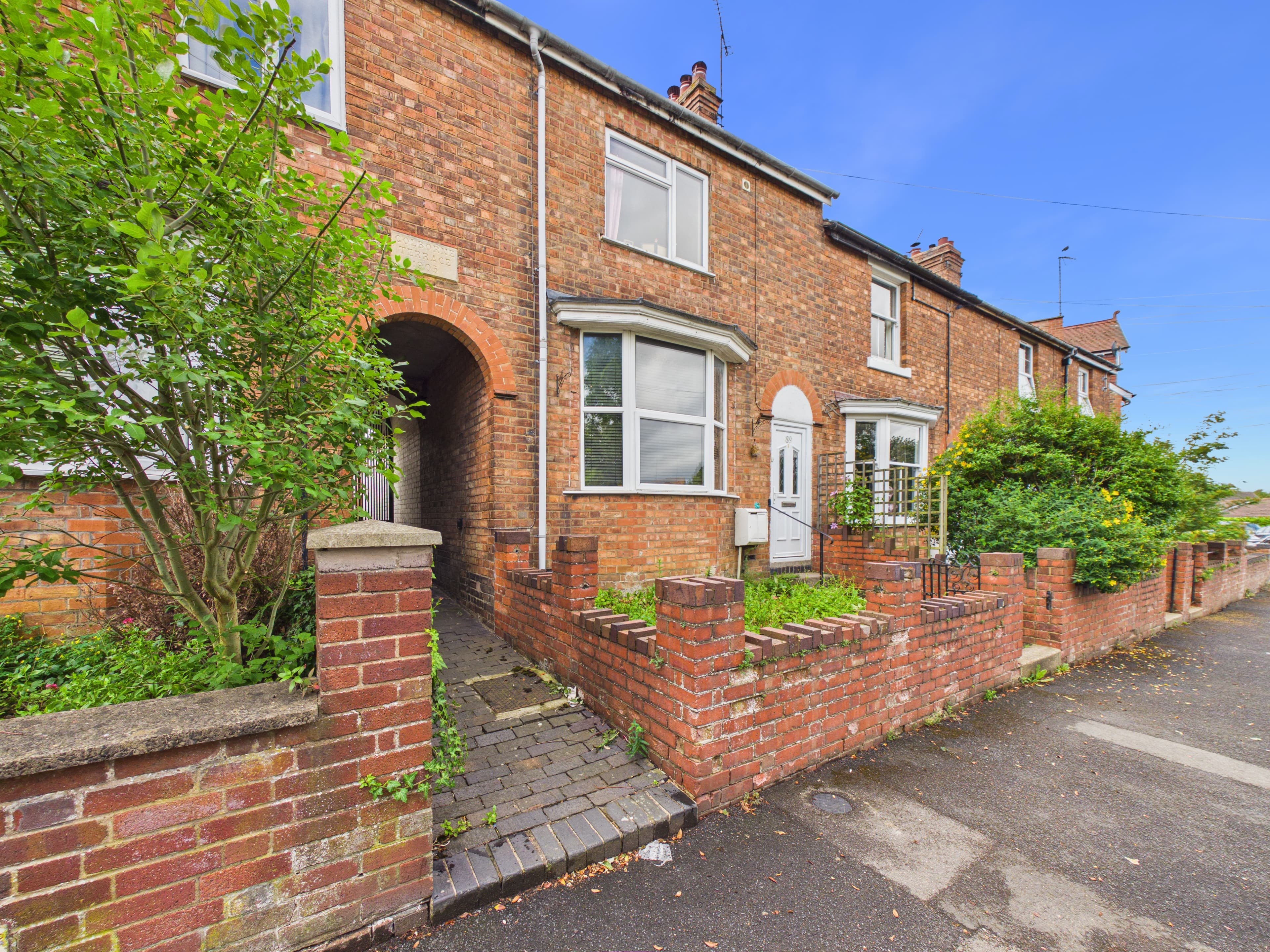 Burford Road, Evesham, WR11 - photo 1 of 7