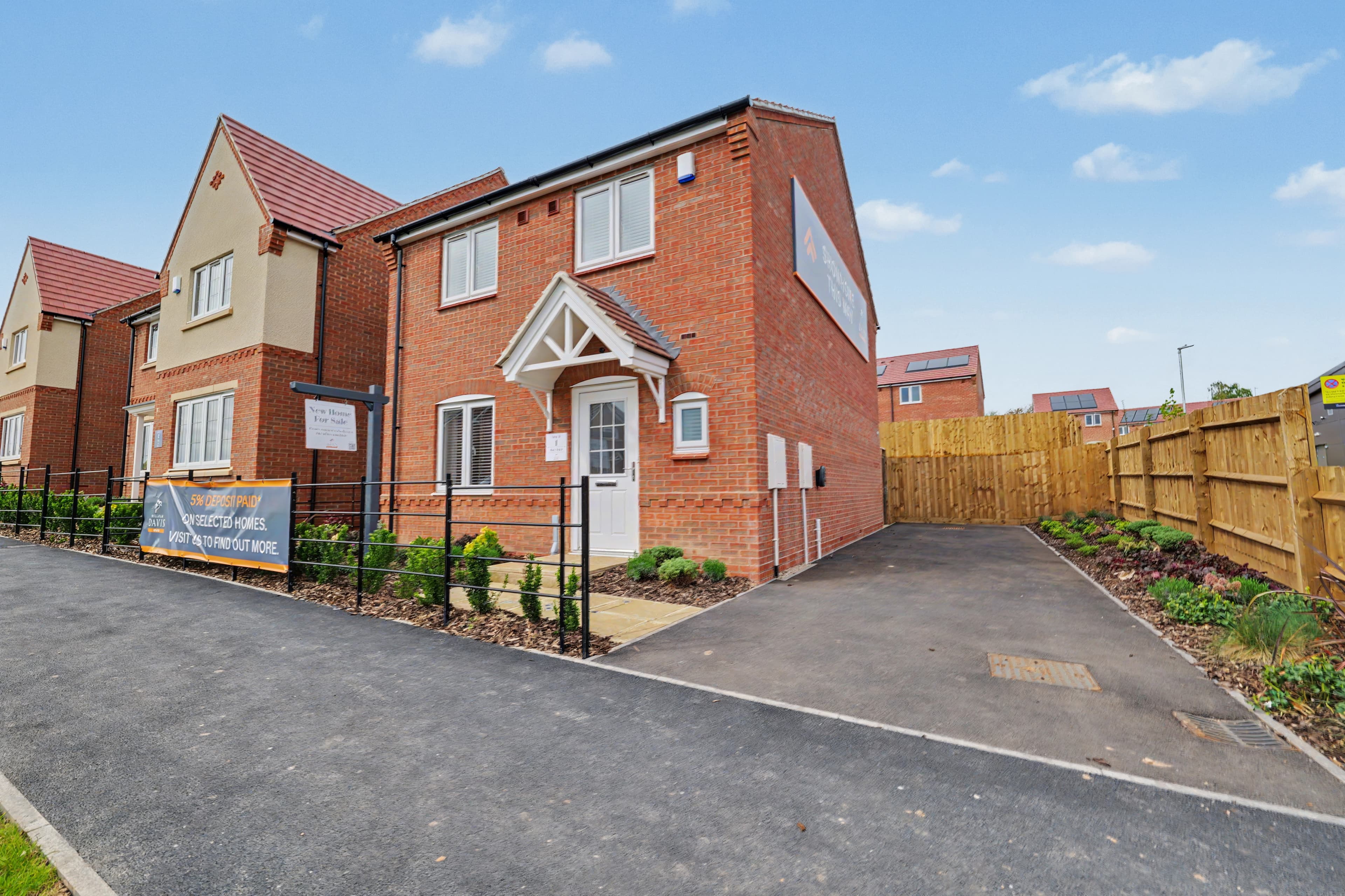 Plot 1 (THE DOVE), Westwood Heath Road, Coventry, CV4 - photo 1 of 18