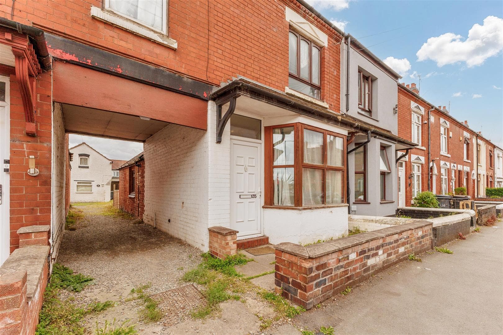 Haunchwood Road, Nuneaton, CV10 - photo 1 of 16