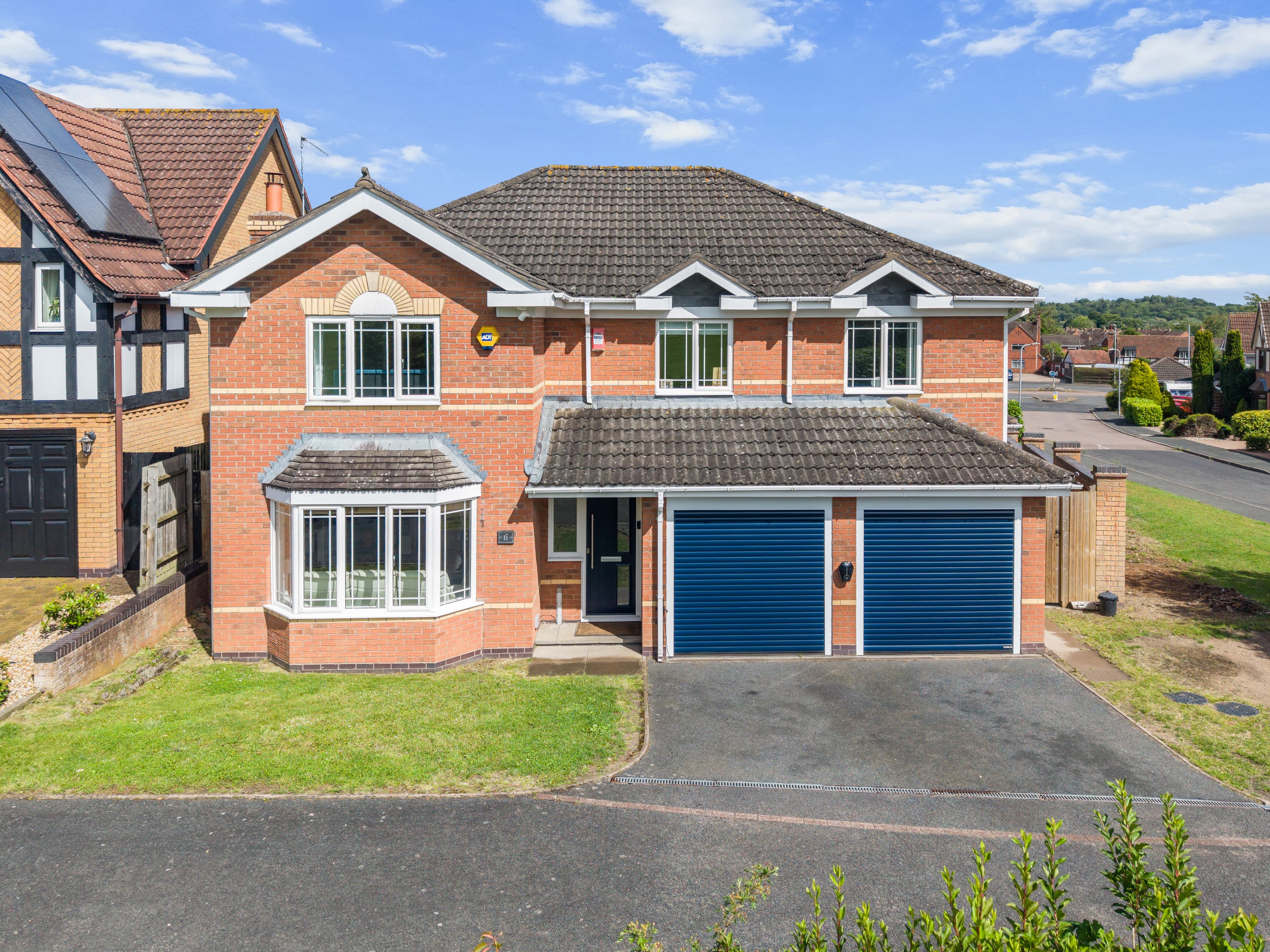Conningsby Drive, Pershore, WR10 - photo 1 of 32