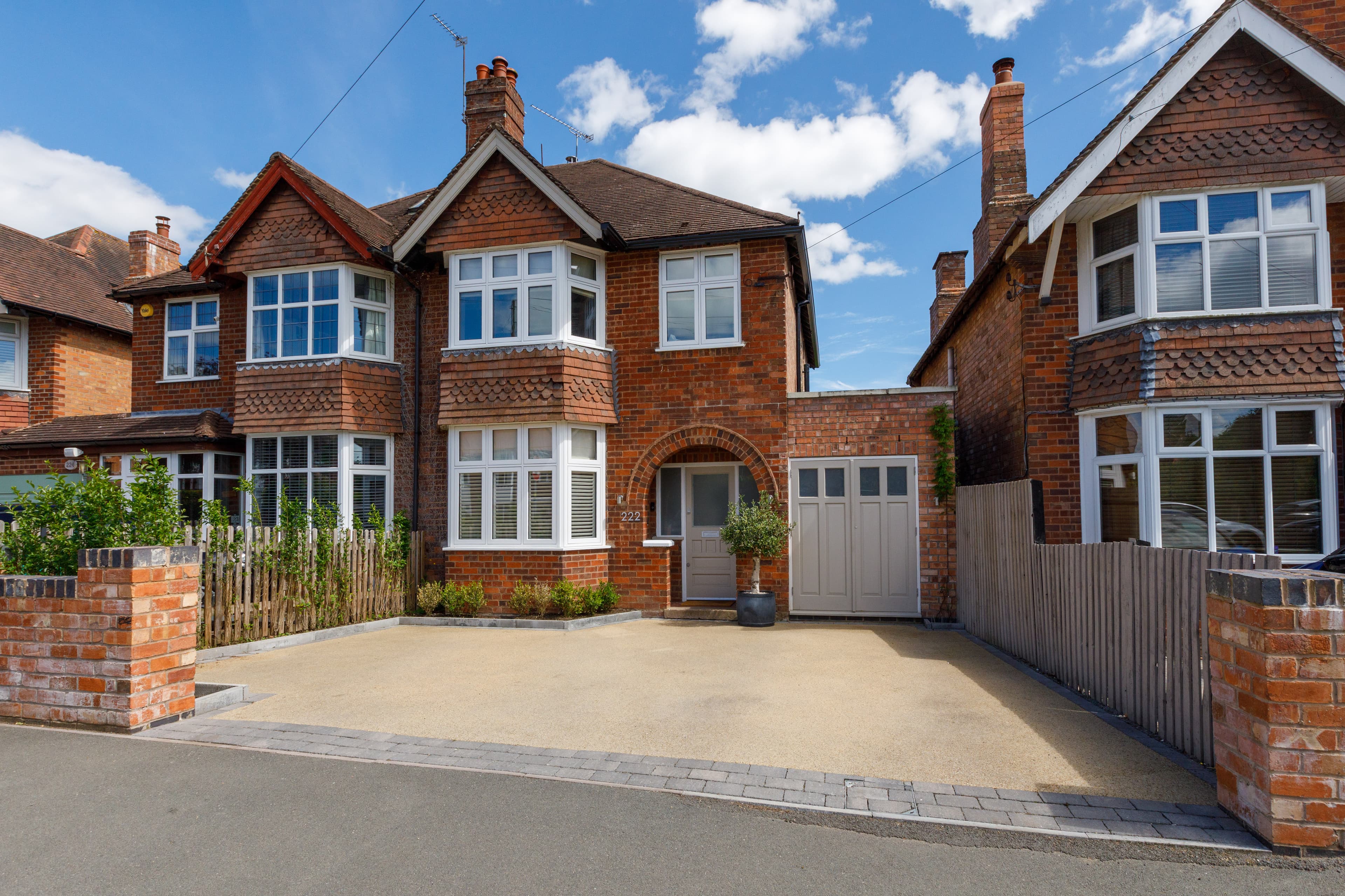 Cubbington Road, Leamington Spa, CV32 - photo 1 of 44