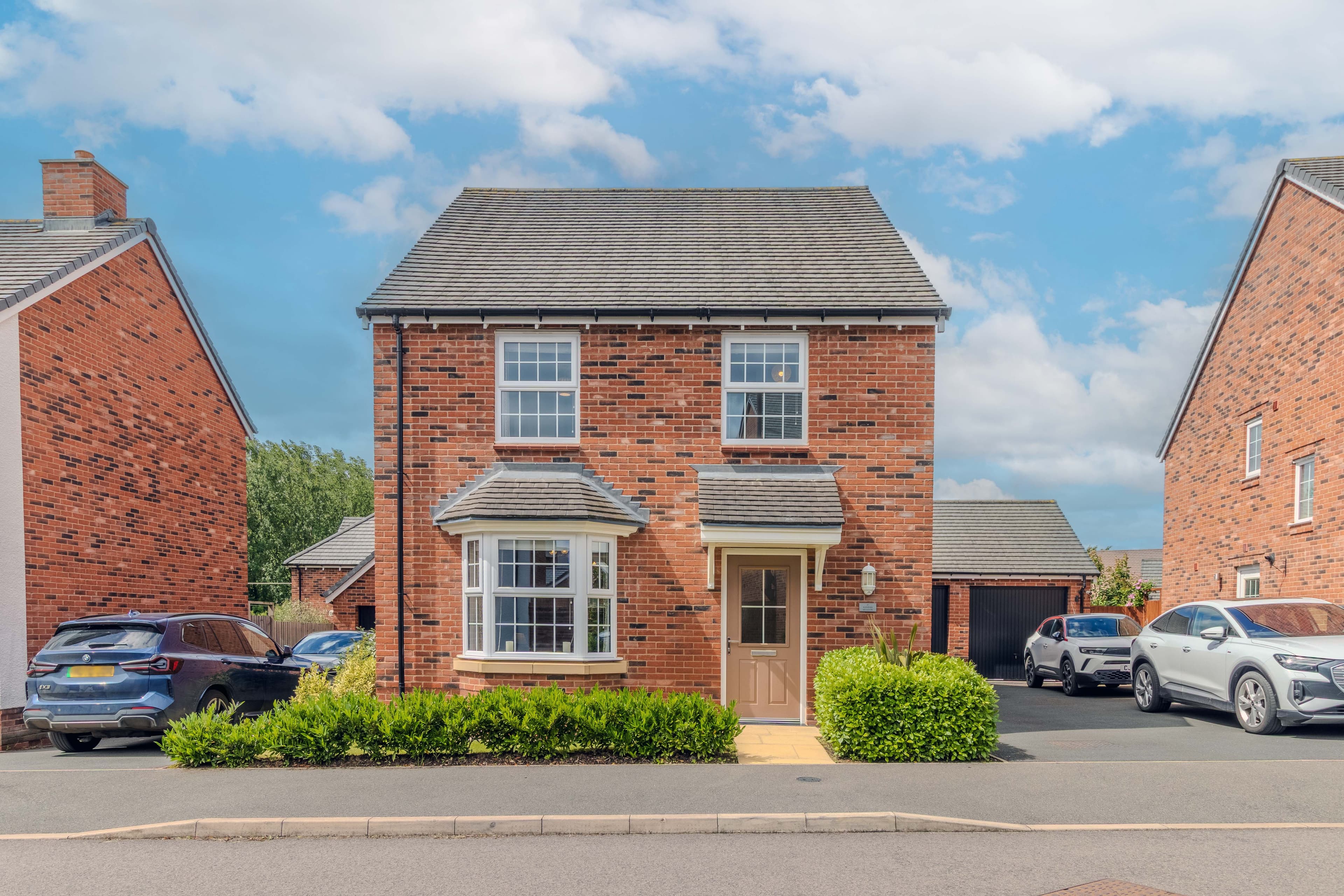 Keepers Meadow, Long Itchington, Southam, CV47 - photo 1 of 22
