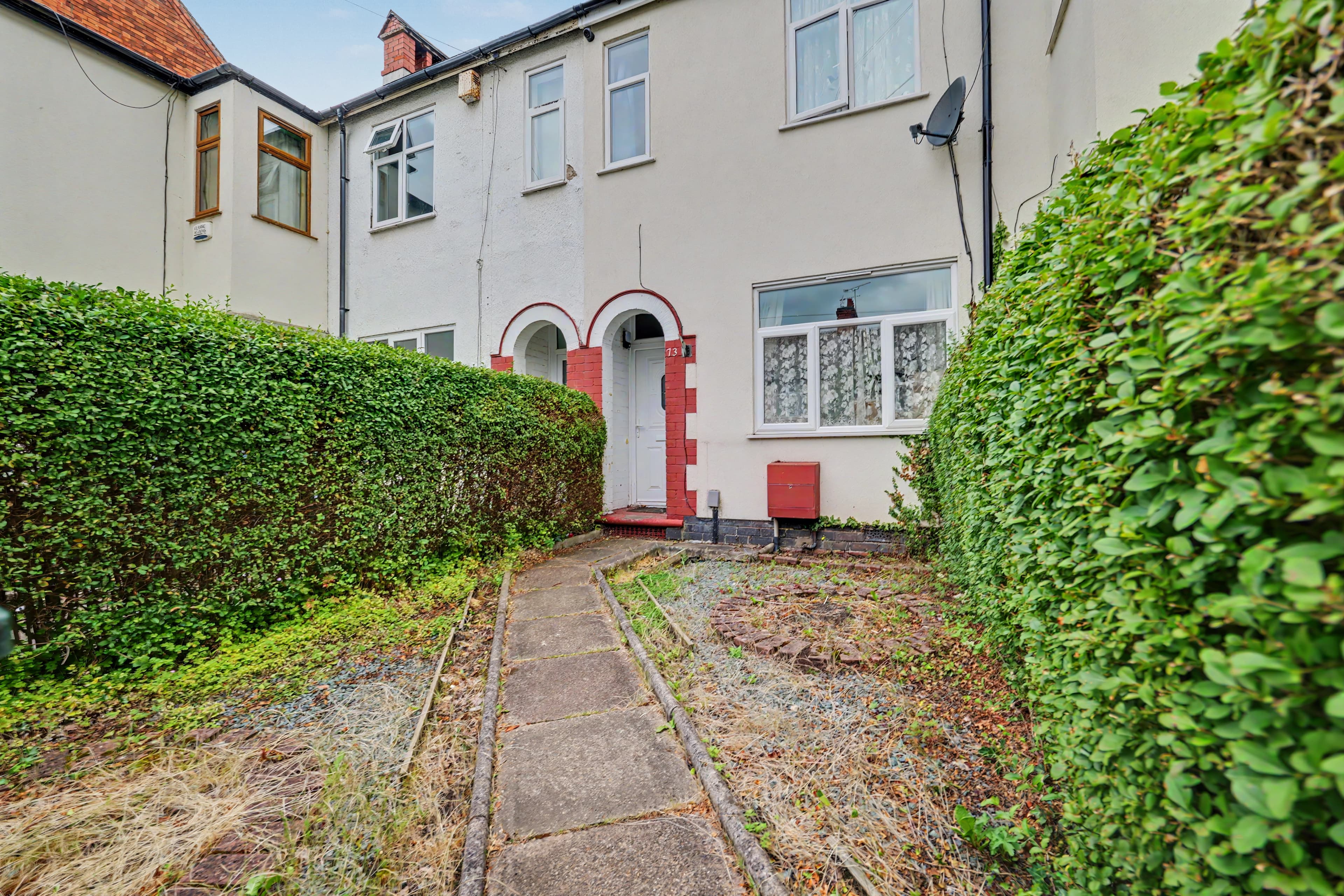 Harefield Road, Coventry, CV2 - photo 1 of 17