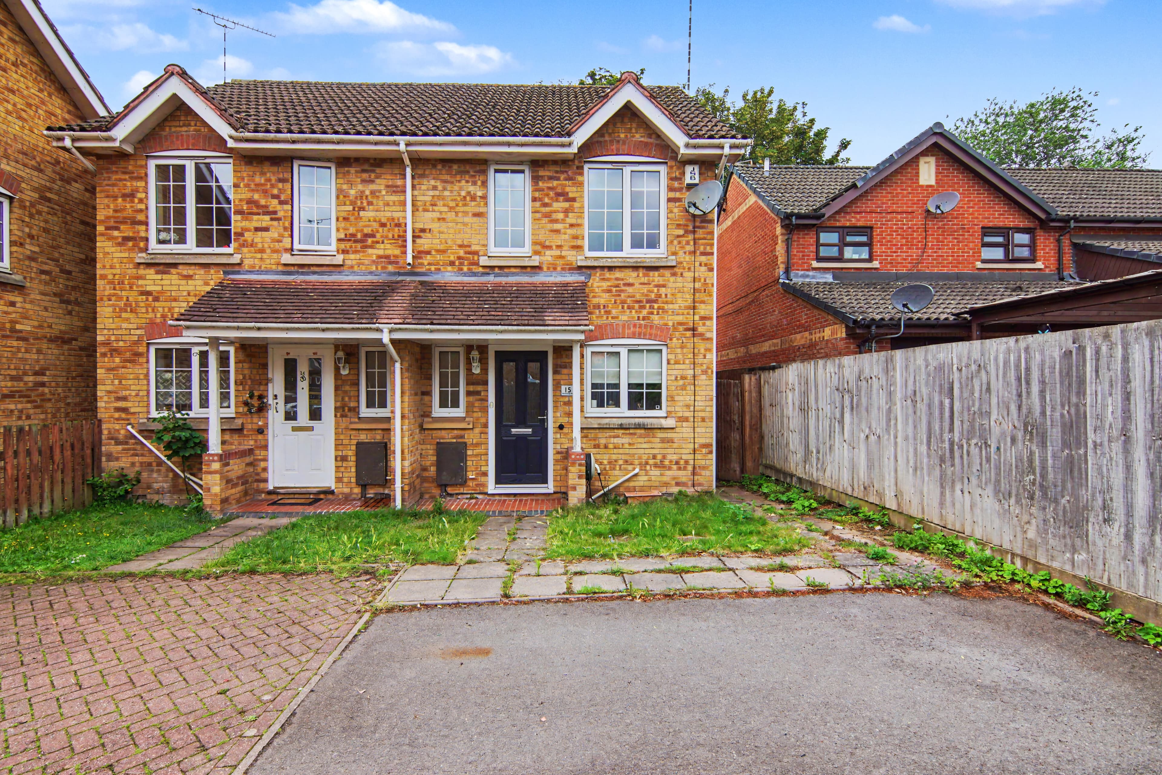 Meadowcroft Close, Coventry, CV4 - photo 1 of 15