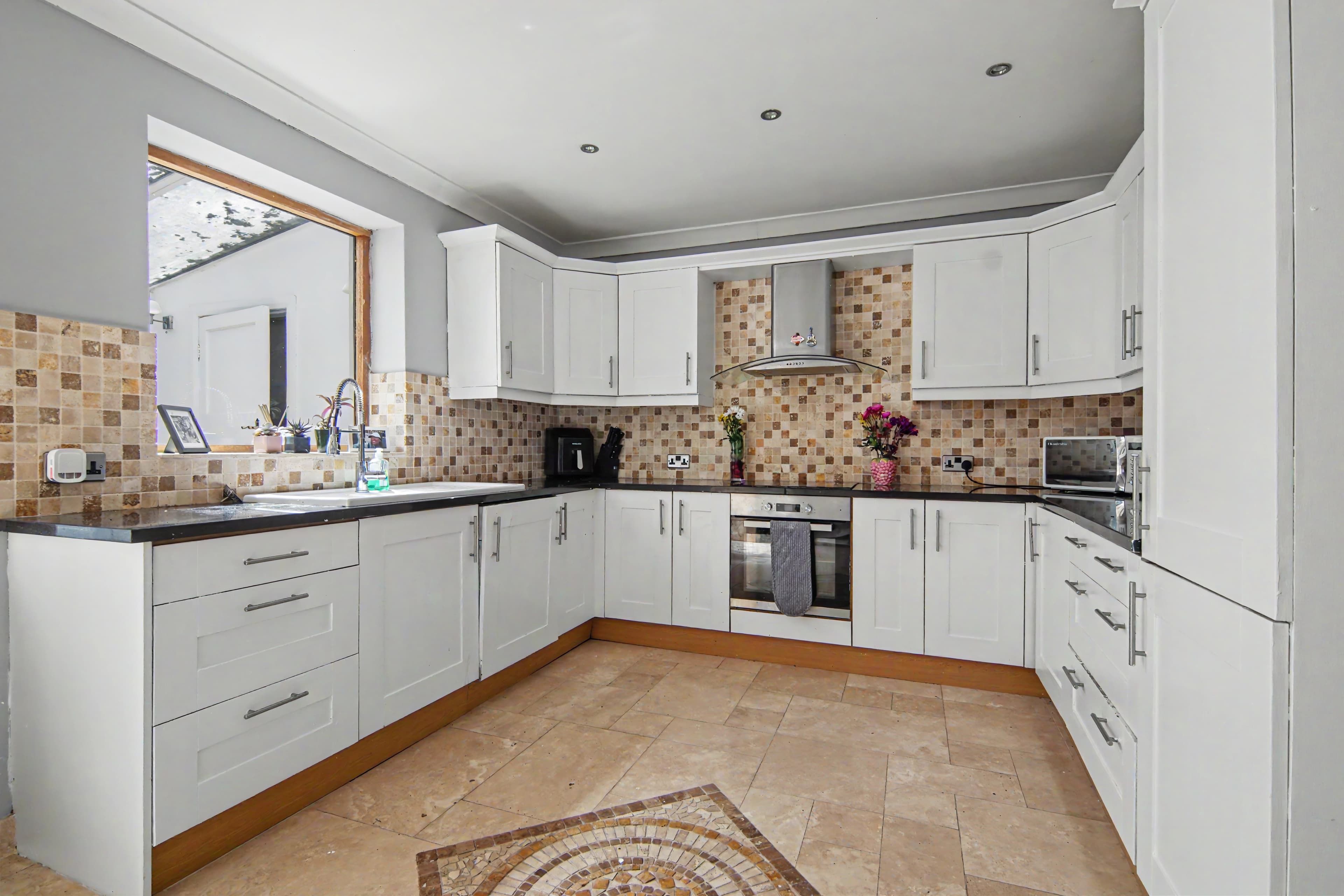 Limbrick Avenue, Coventry, CV4 - photo 1 of 23