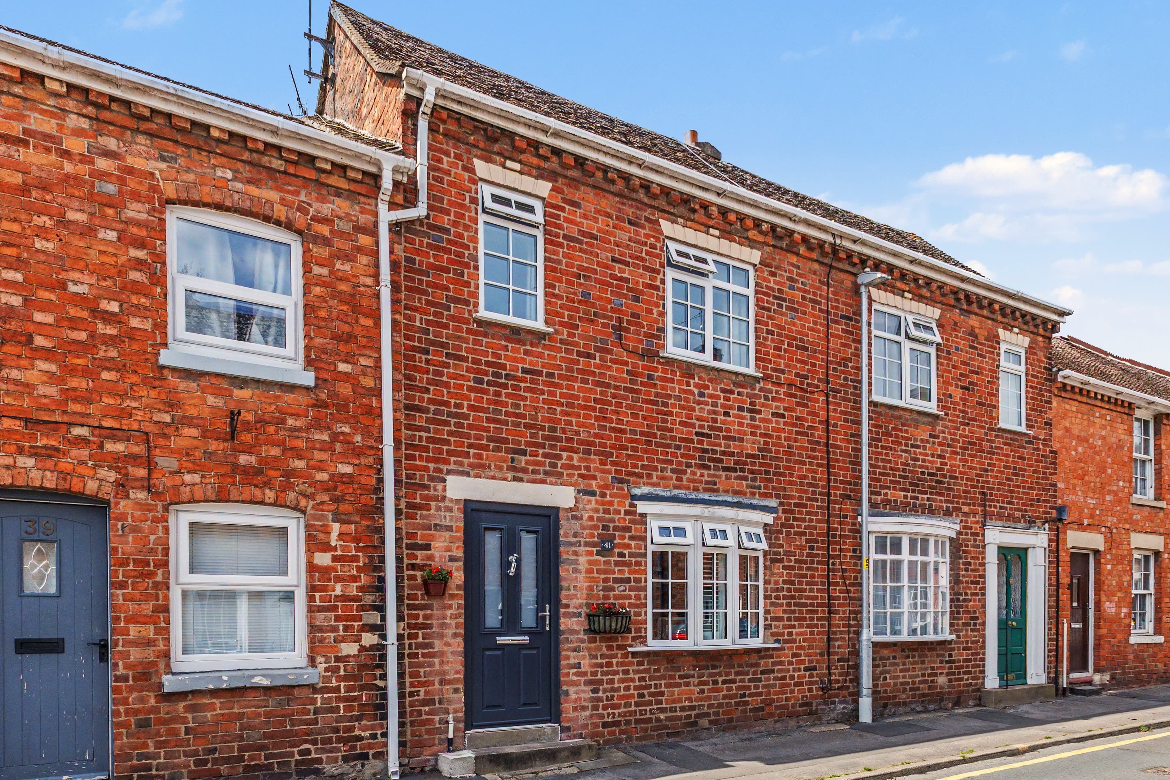 Priest Lane, Pershore, WR10 - photo 1 of 27