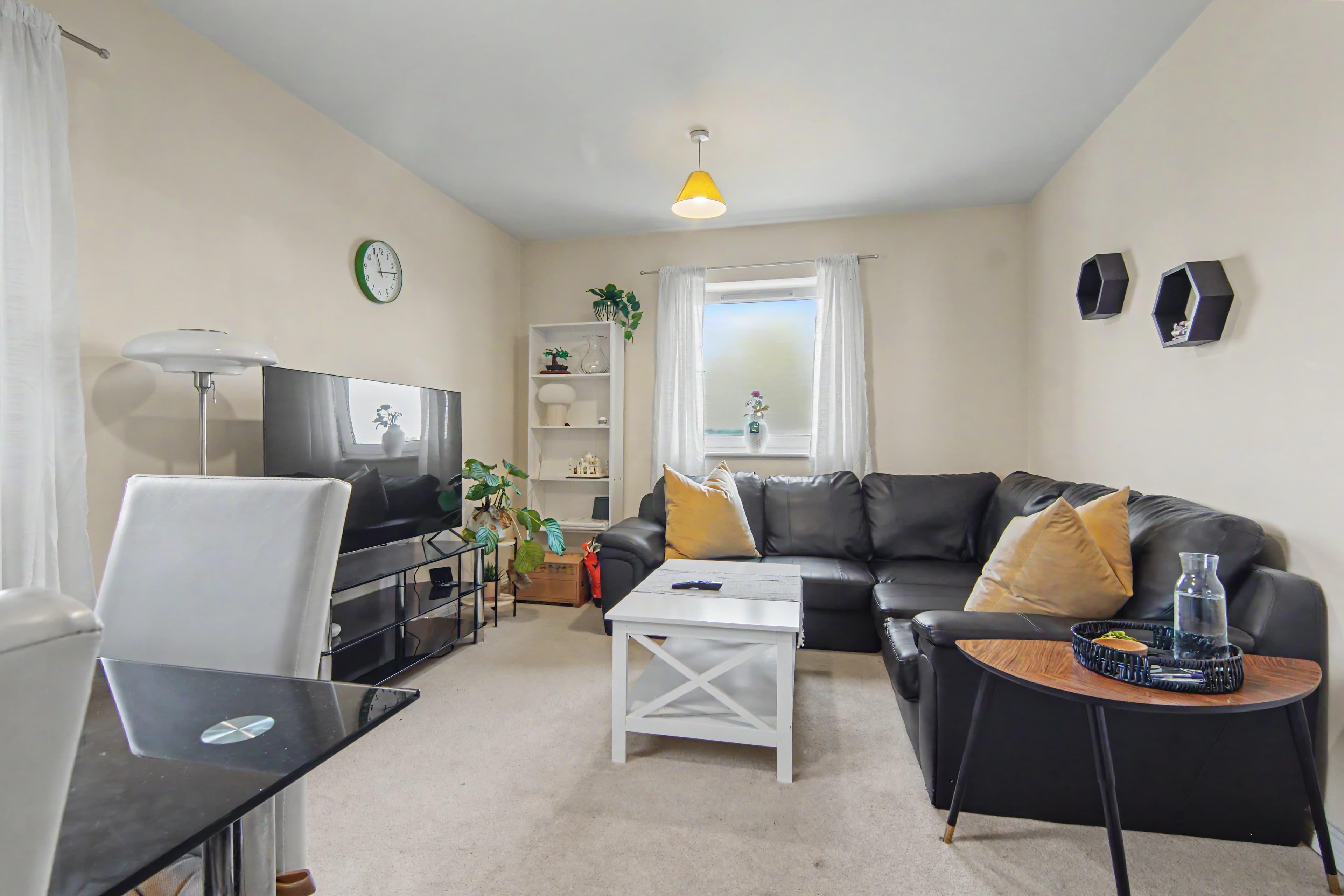 Calverly Court, Paladine Way, Coventry, CV3 - photo 1 of 16