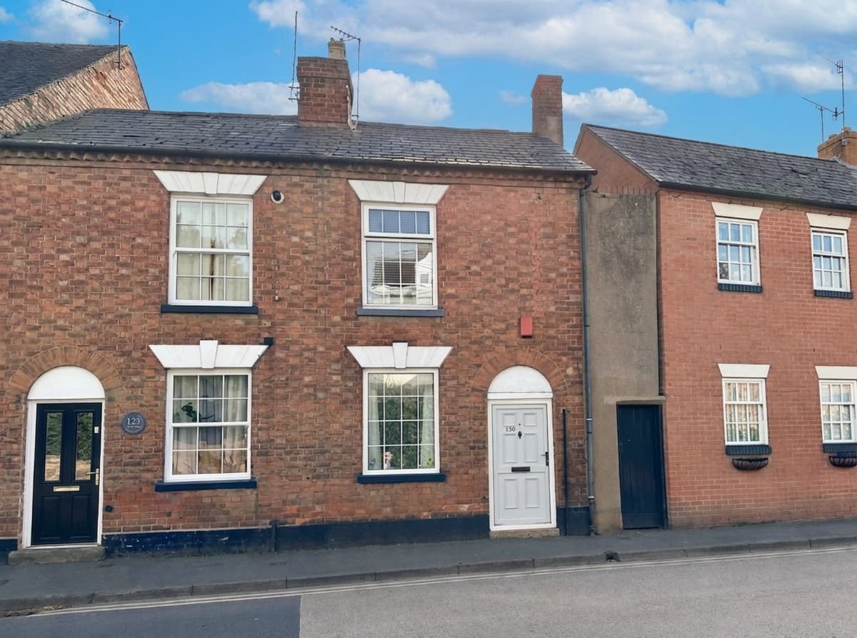High Street, Pershore, WR10 - photo 1 of 11
