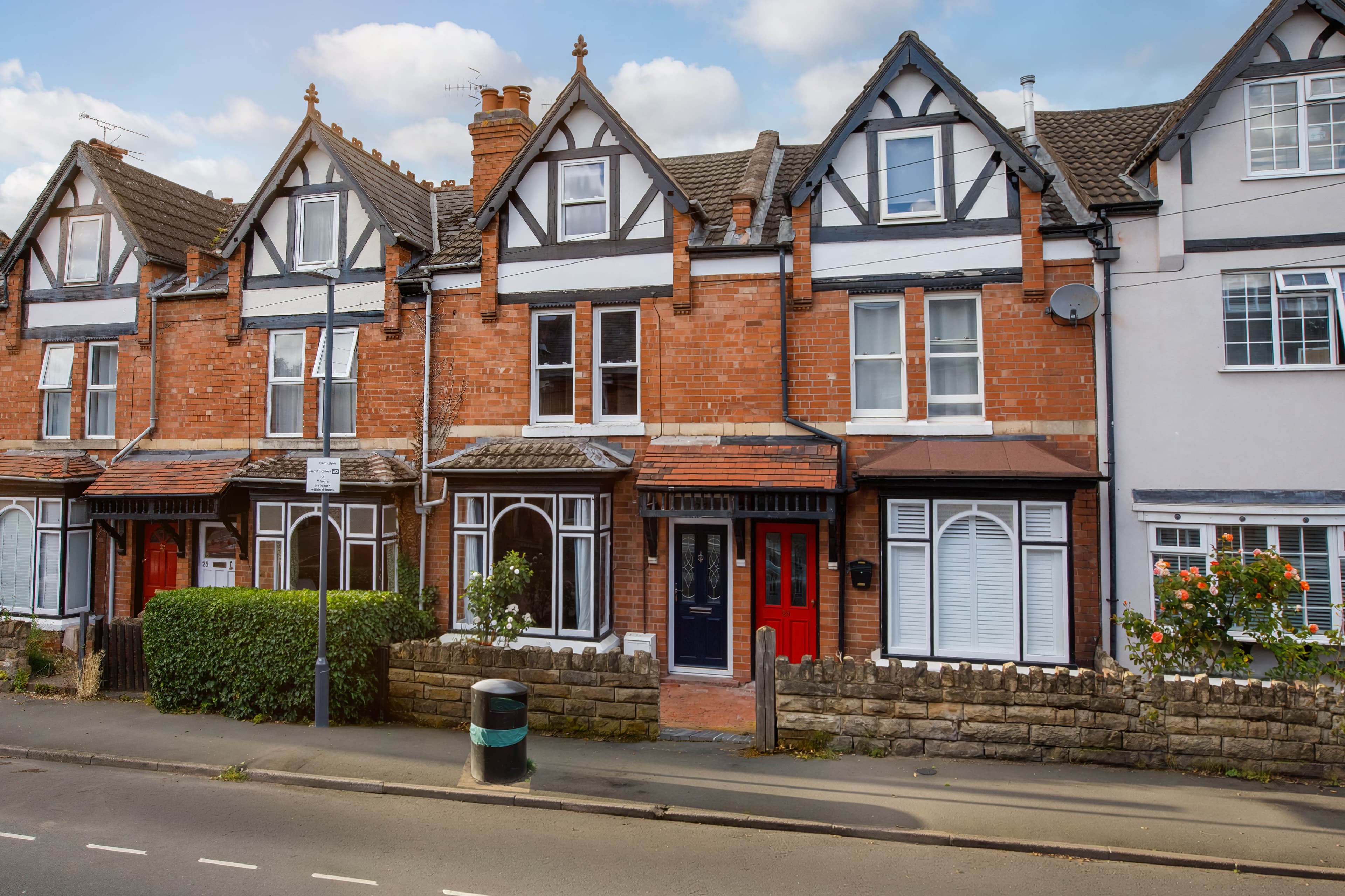 Victoria Street, Warwick, CV34 - photo 1 of 20