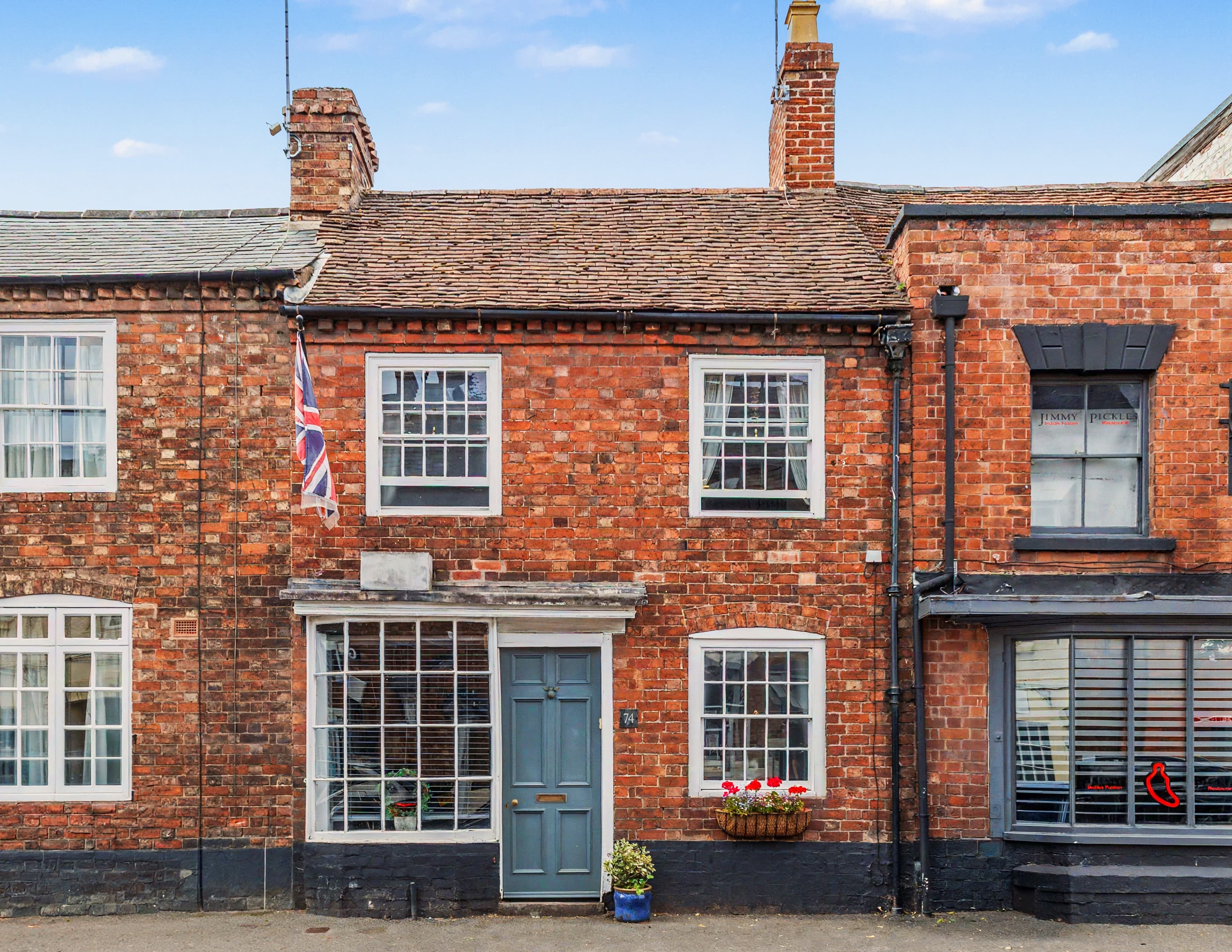 High Street, Pershore, WR10 - photo 1 of 28