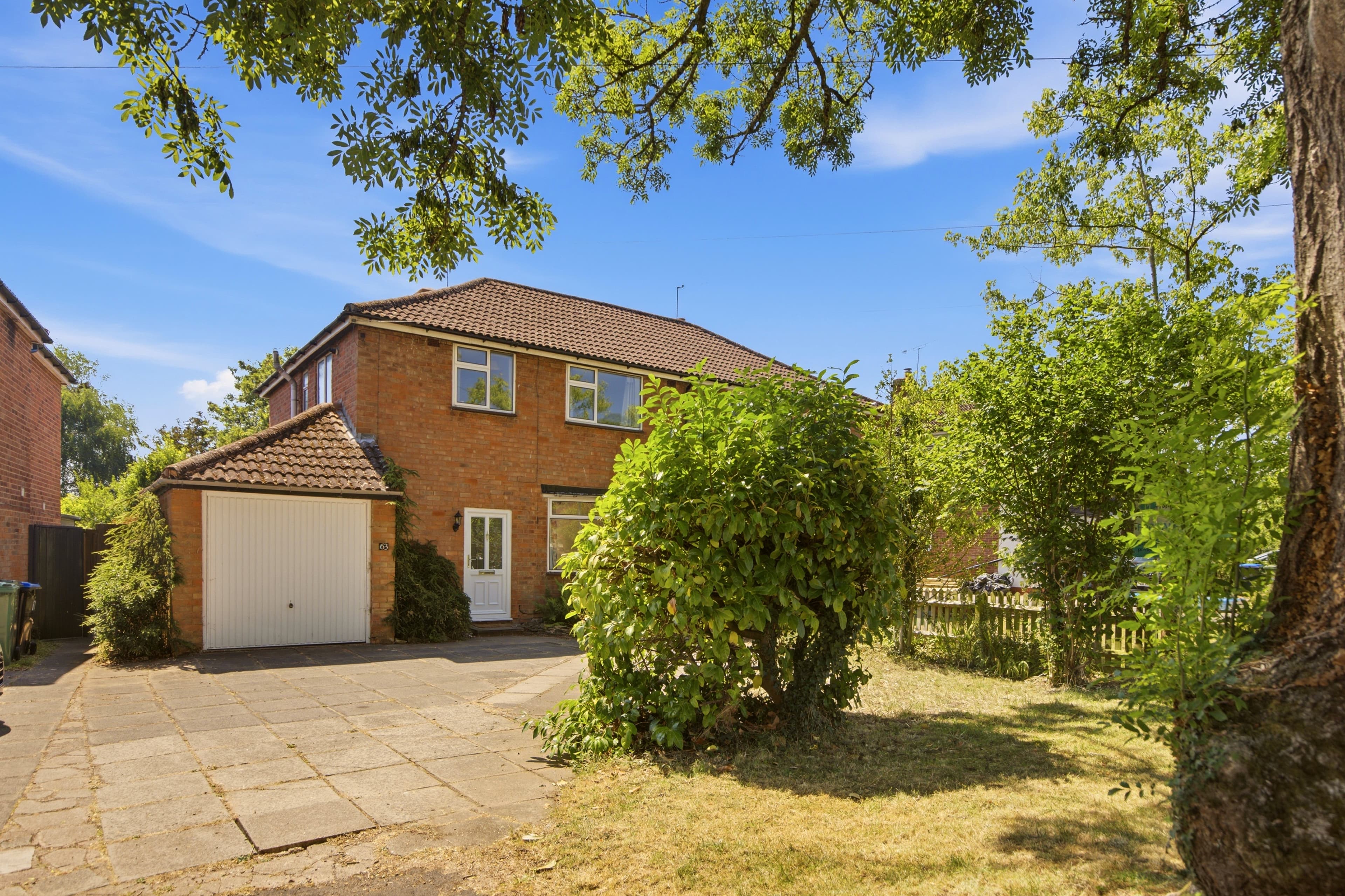 Rouncil Lane, Kenilworth, CV8 - photo 1 of 18