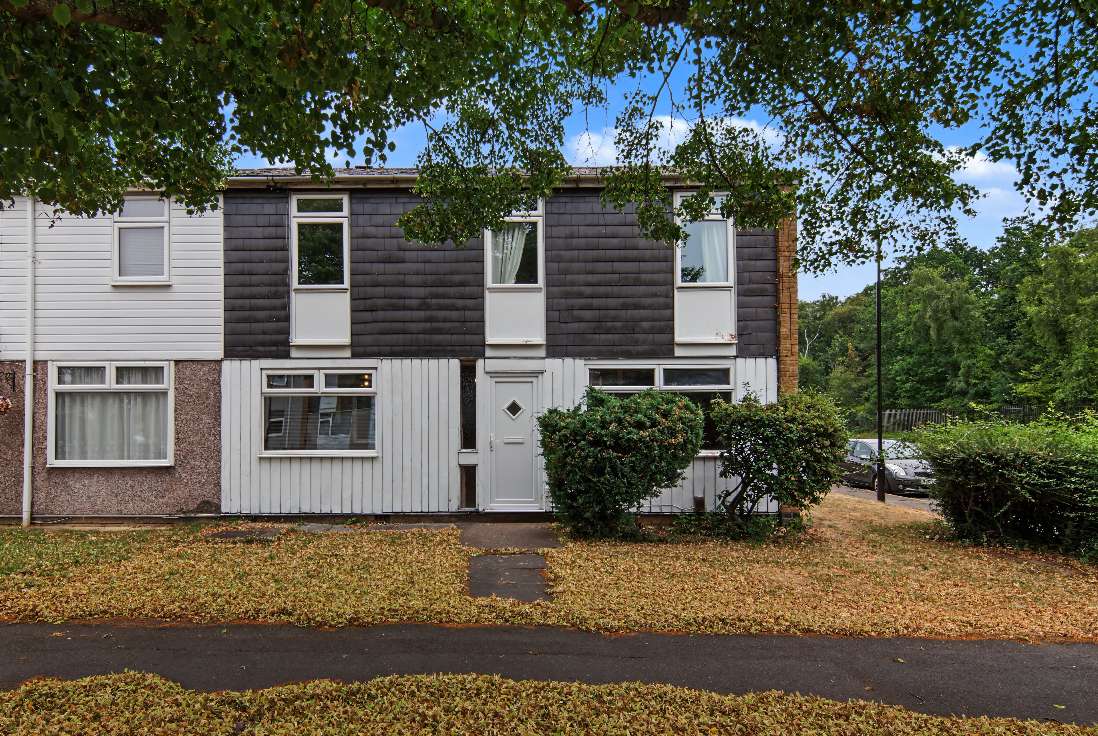 Jim Forrest Close, Coventry, CV3 - photo 1 of 29