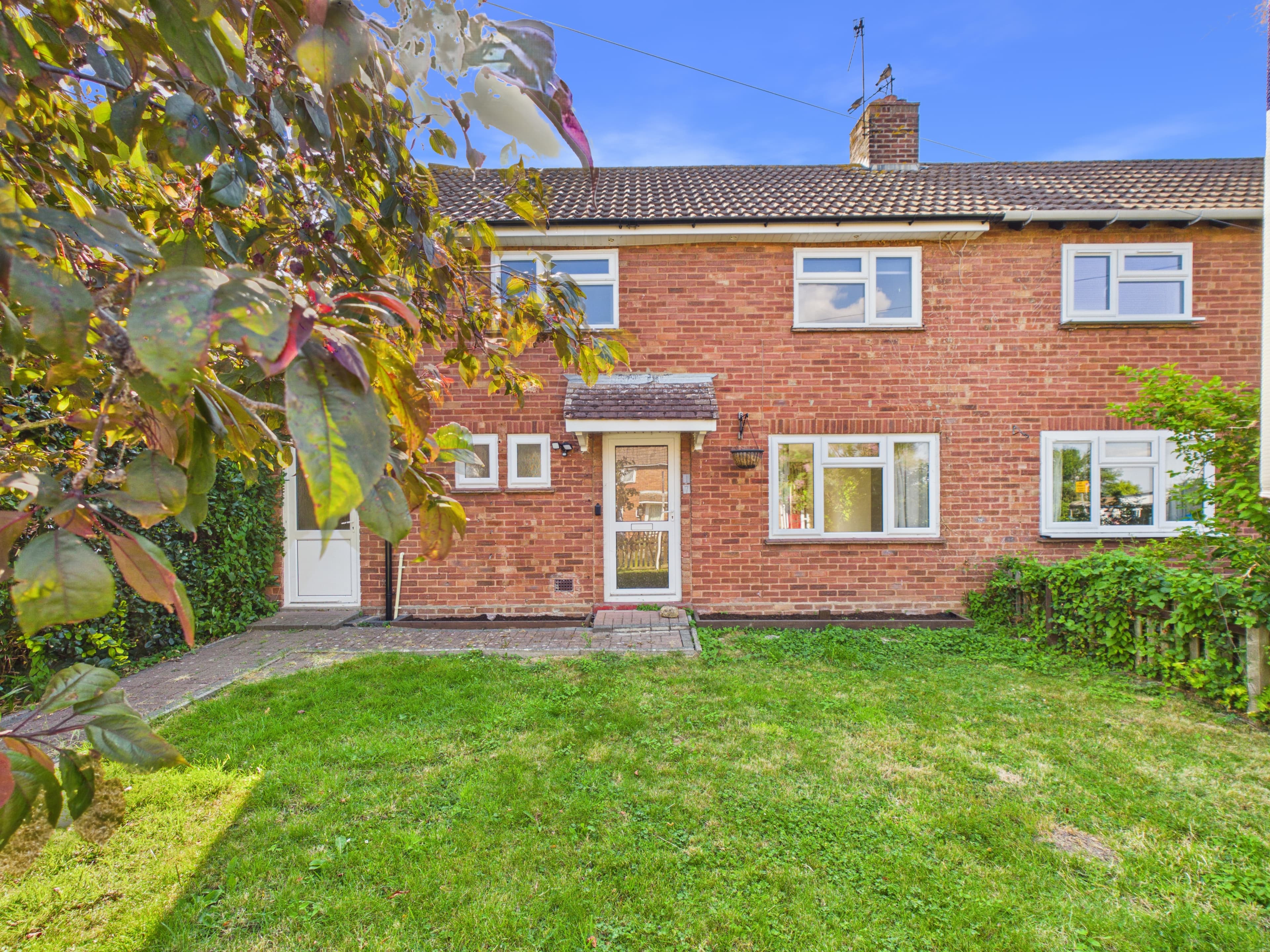 Hill-View, Defford, Worcester, WR8 - photo 1 of 13