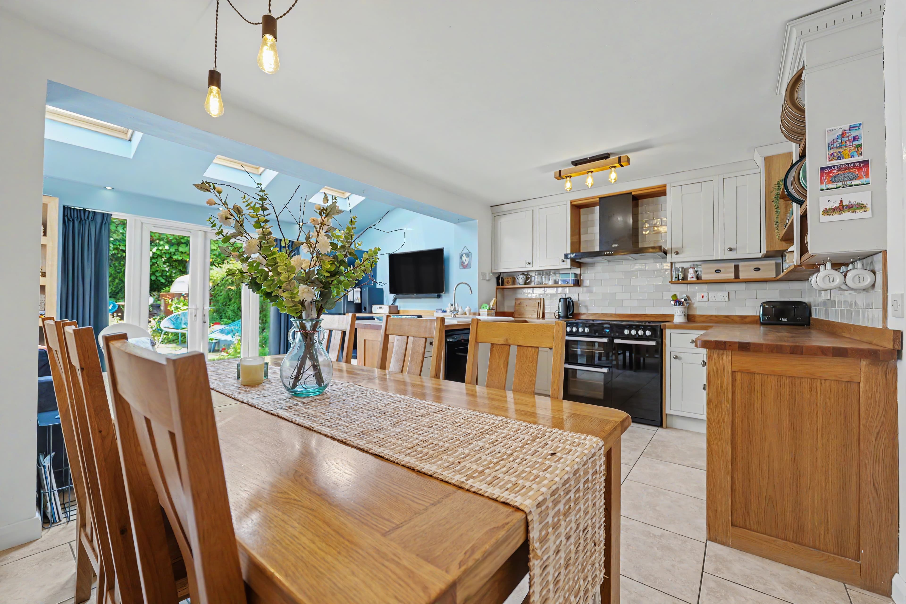 Weare Close, Billesdon, Leicester, LE7 - photo 1 of 19