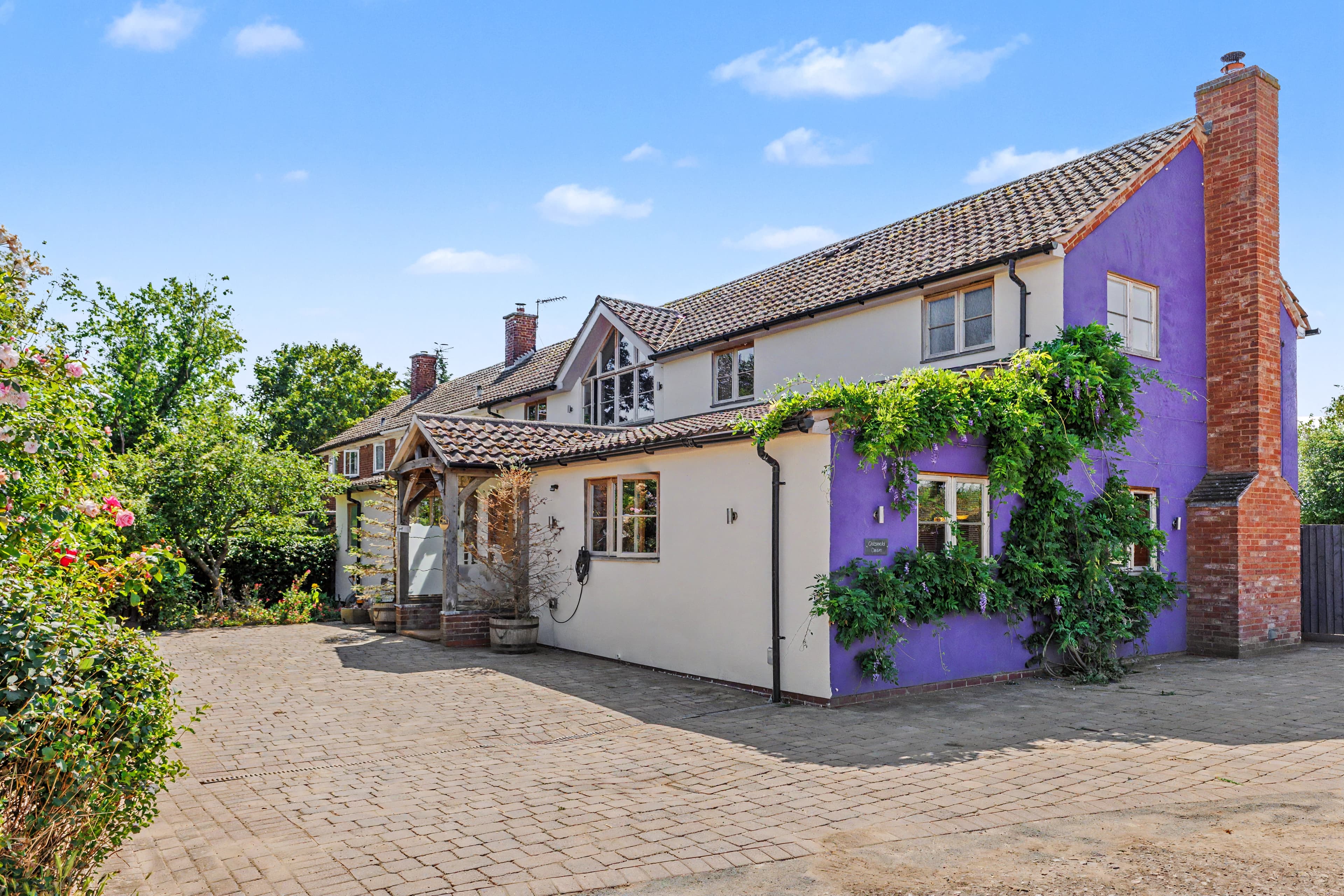1 Cotswold View, Ryden Lane, Charlton, Pershore, WR10 - photo 1 of 57