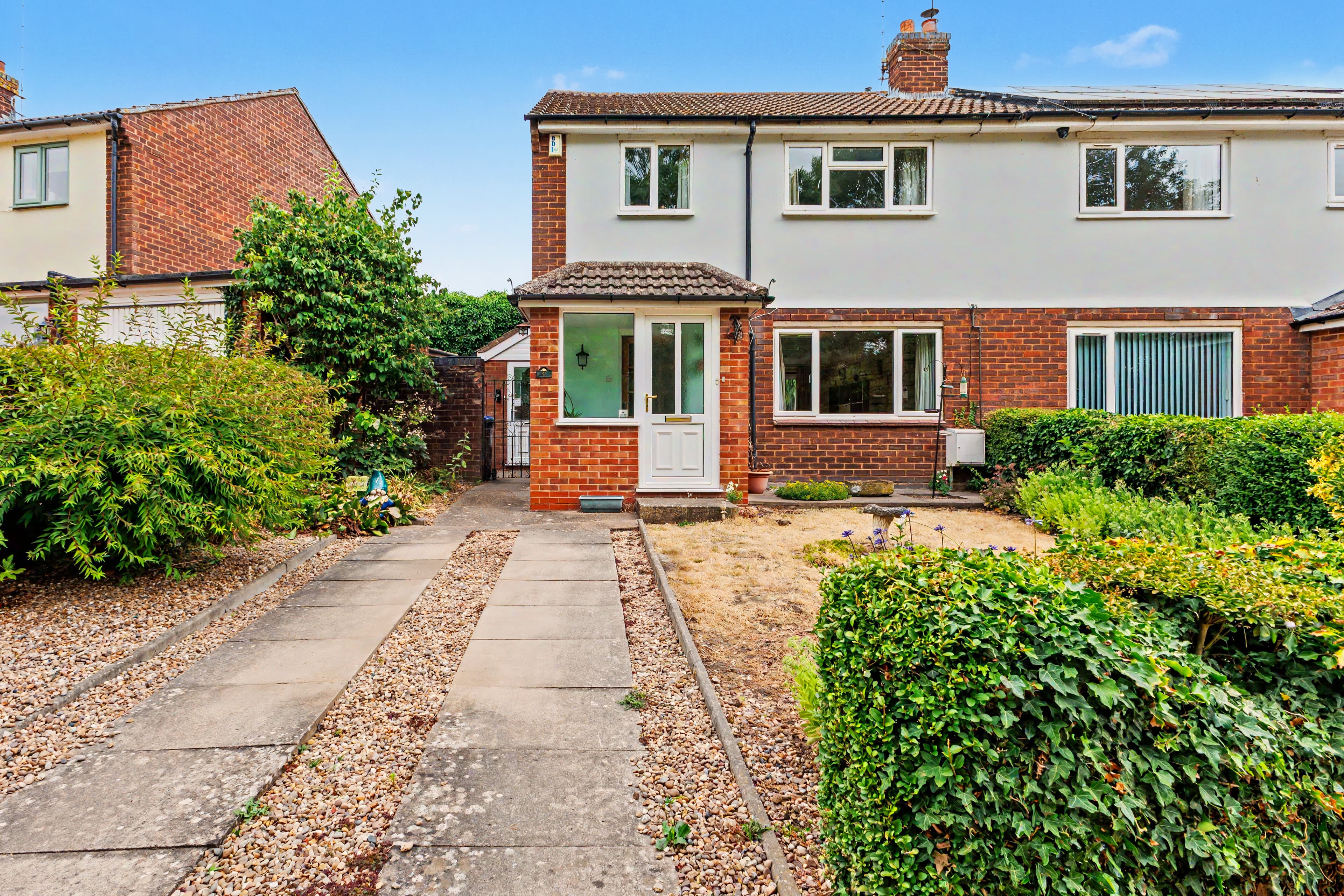 Bridge Street, Hampton Lucy, Warwick, CV35 - photo 1 of 37