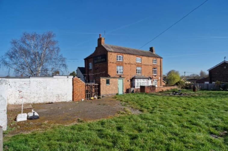 The Plough Inn, Thorpe Acre Road, Loughborough, Leicestershire, LE11 - photo 1 of 1