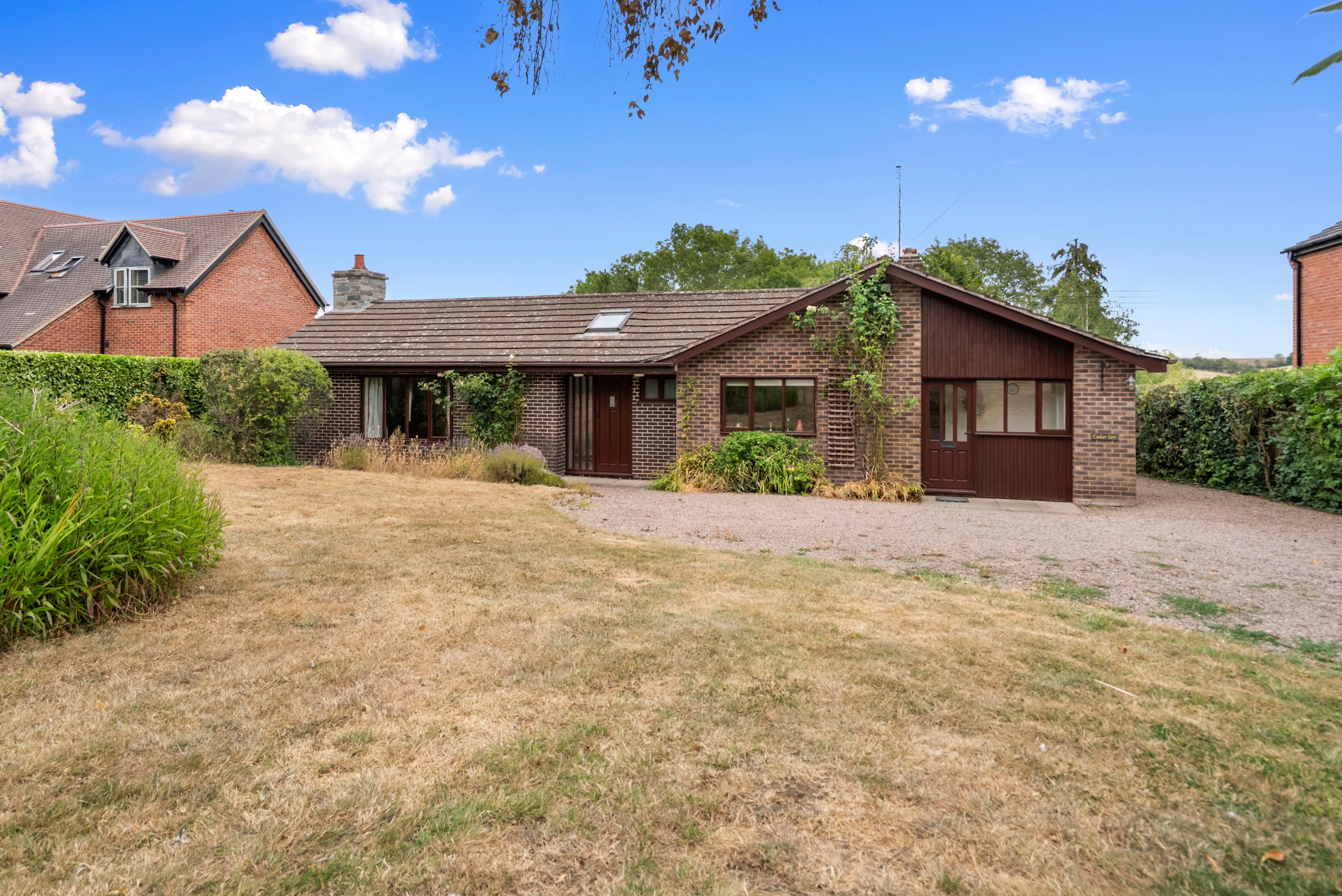 Cedar Sett, Low Road, Church Lench, Evesham, WR11 - photo 1 of 14
