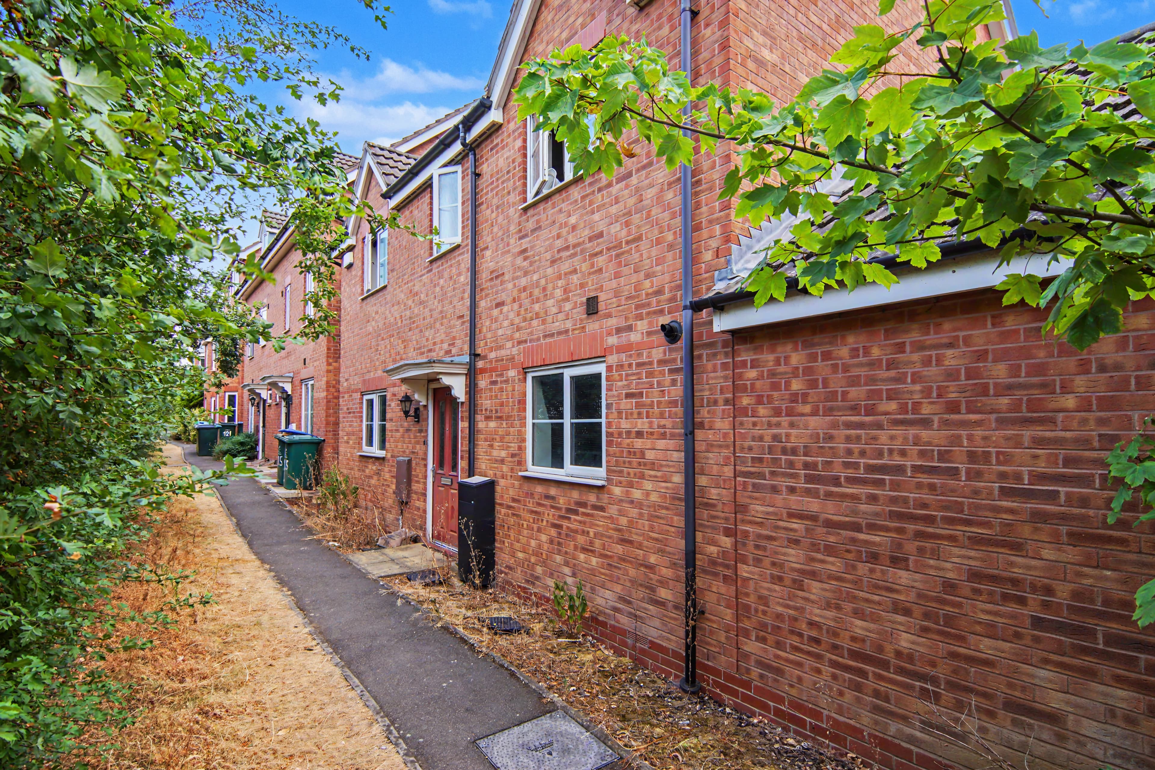 Humber Road, Coventry, CV3 - photo 1 of 28