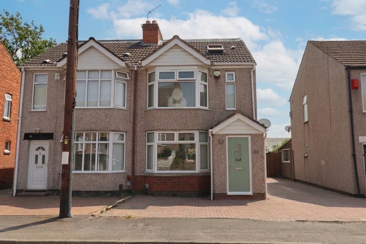 Oakfield Road, Coventry, CV6 - photo 1 of 20