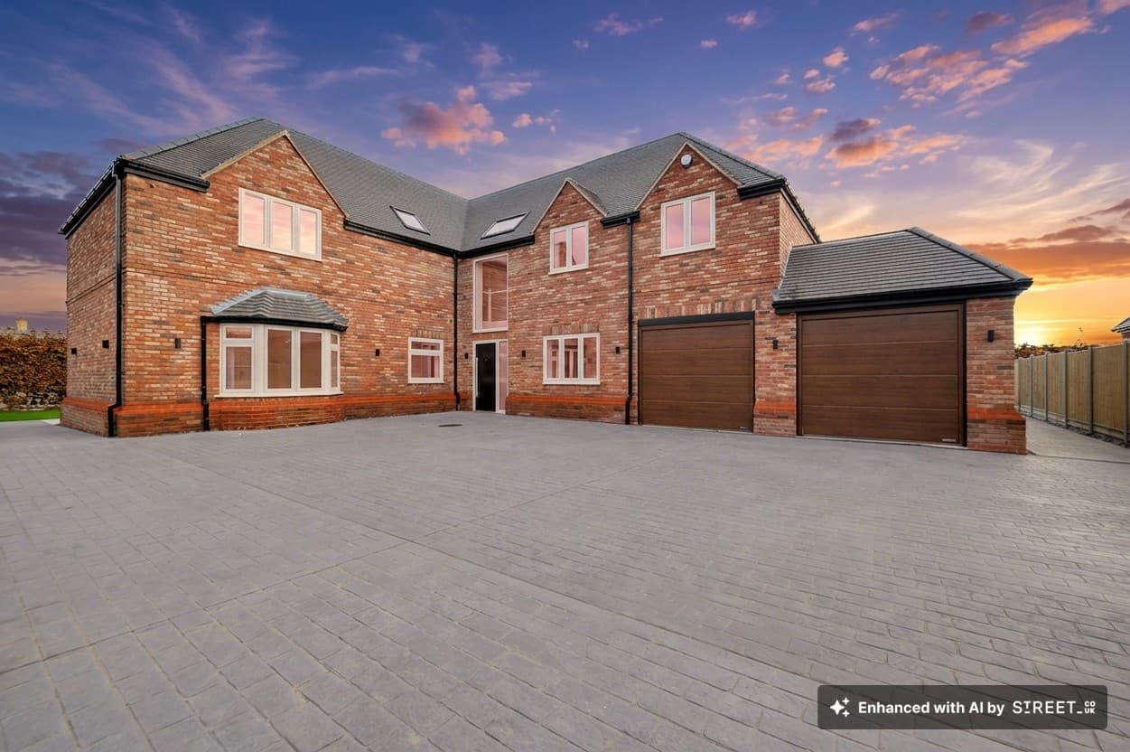 Westwood View, Westwood Heath Road, Coventry, CV4 - photo 1 of 27