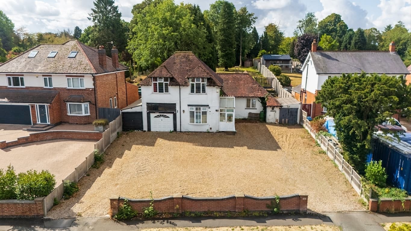 Uppingham Road, Thurnby, Leicester, LE7 - photo 1 of 26