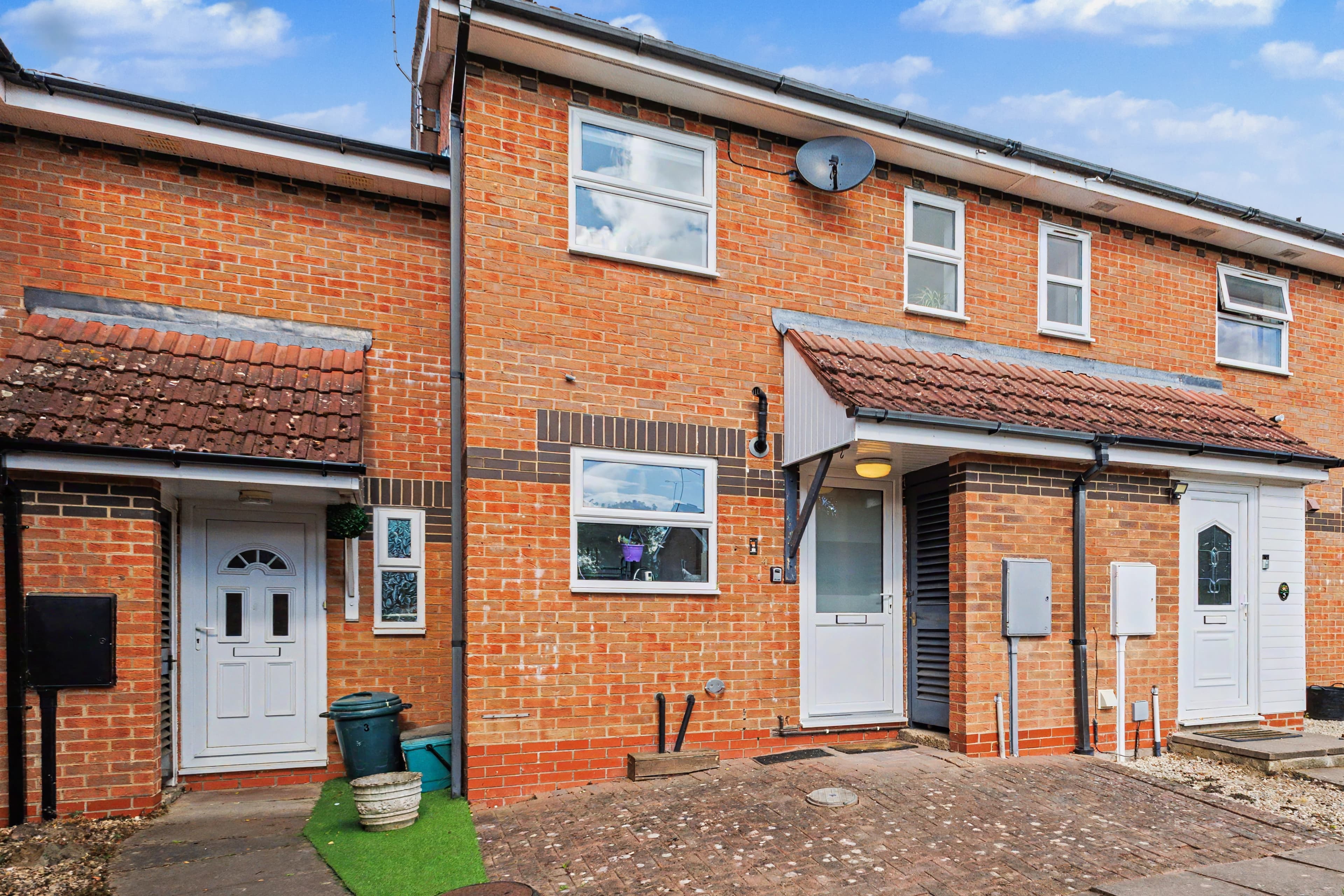 Brickhill Close, Shipston-On-Stour, CV36 - photo 1 of 25