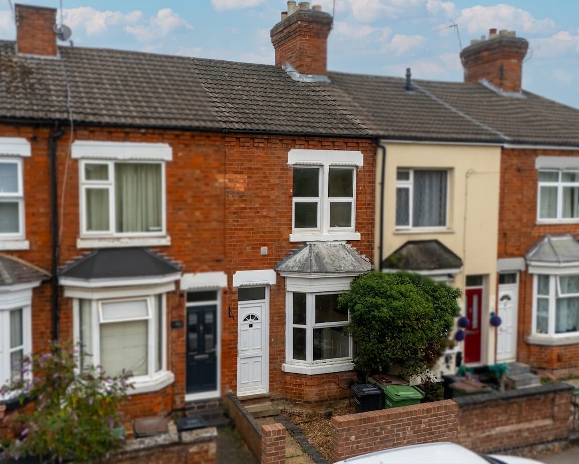 Regent Street, Oadby, Leicester, LE2 - photo 1 of 9