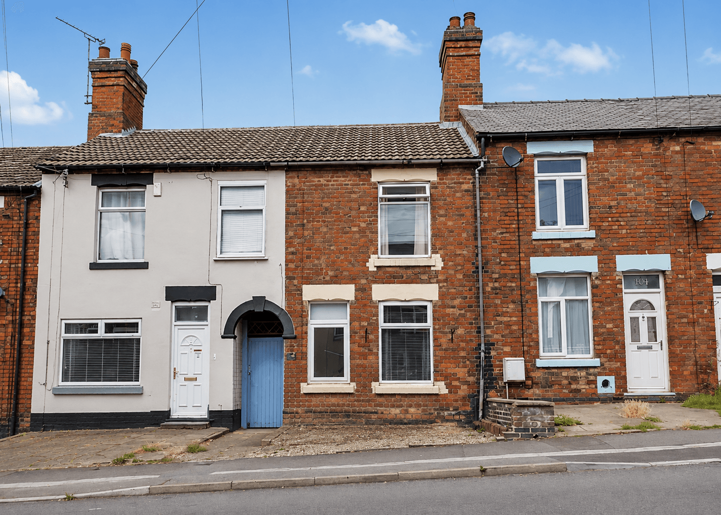 Swadlincote Road, Woodville, Swadlincote, DE11 - photo 1 of 12