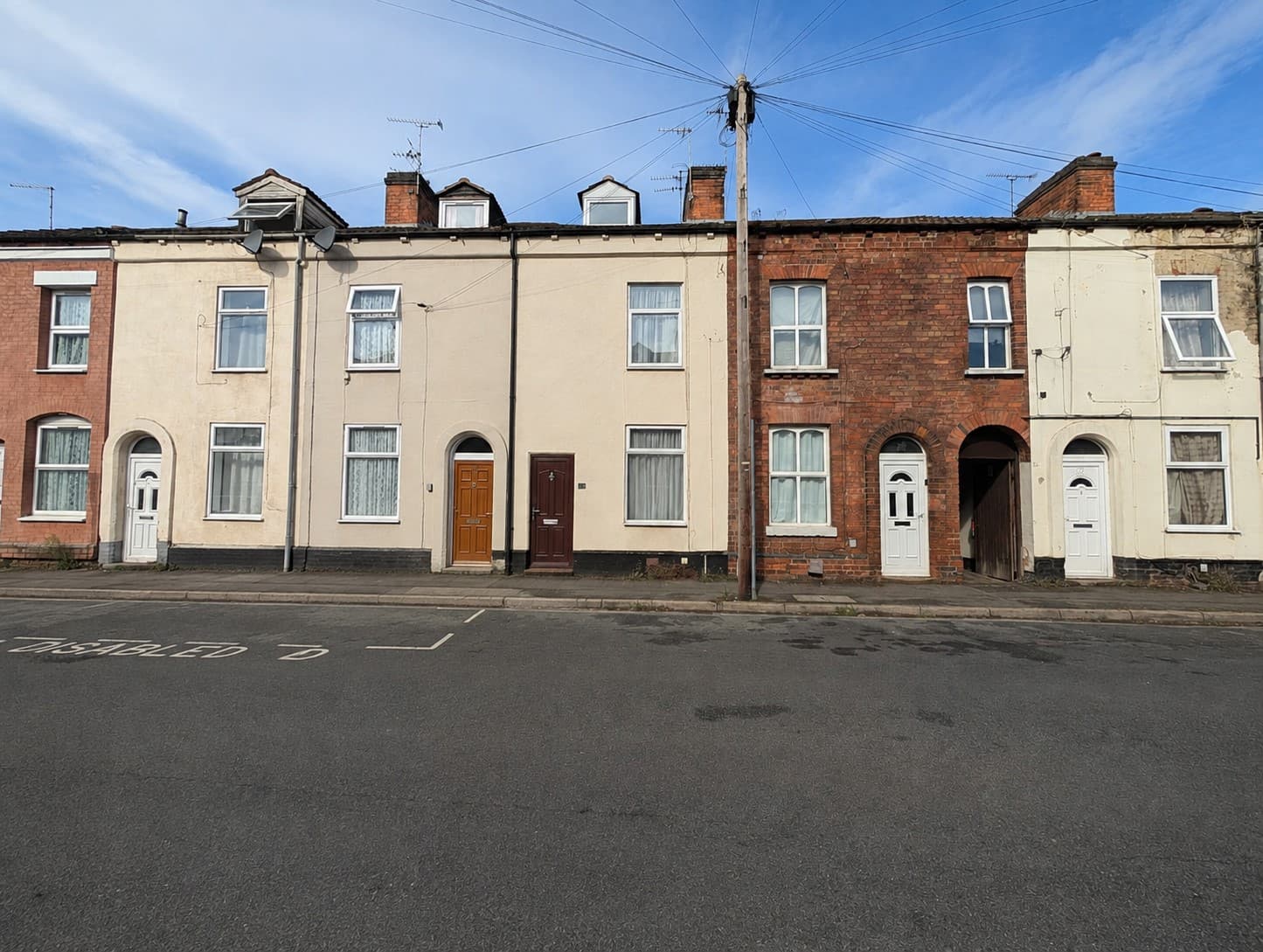 Napier Street, Burton-On-Trent, DE14 - photo 1 of 2