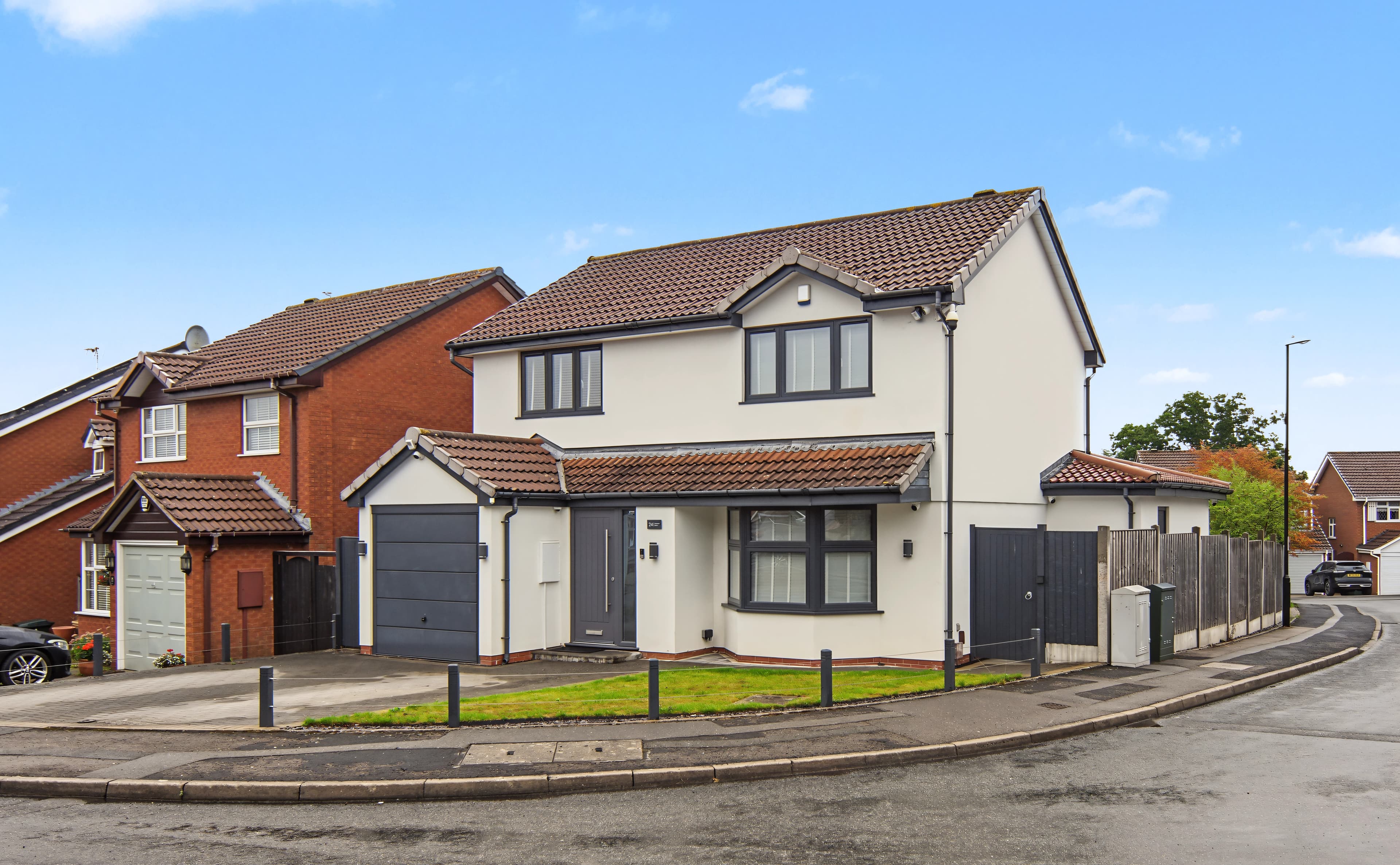 Polperro Drive, Coventry, CV5 - photo 1 of 60