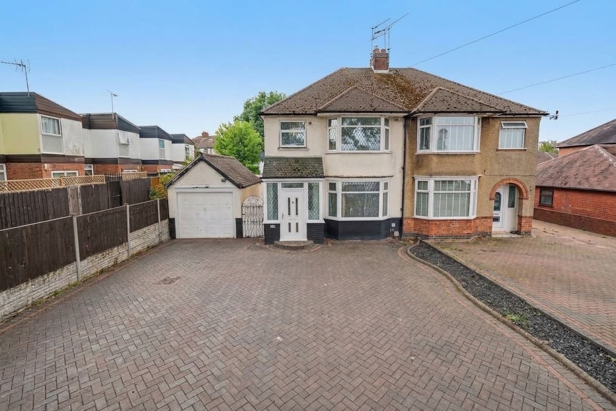Tile Hill Lane, Coventry, CV4 - photo 1 of 13