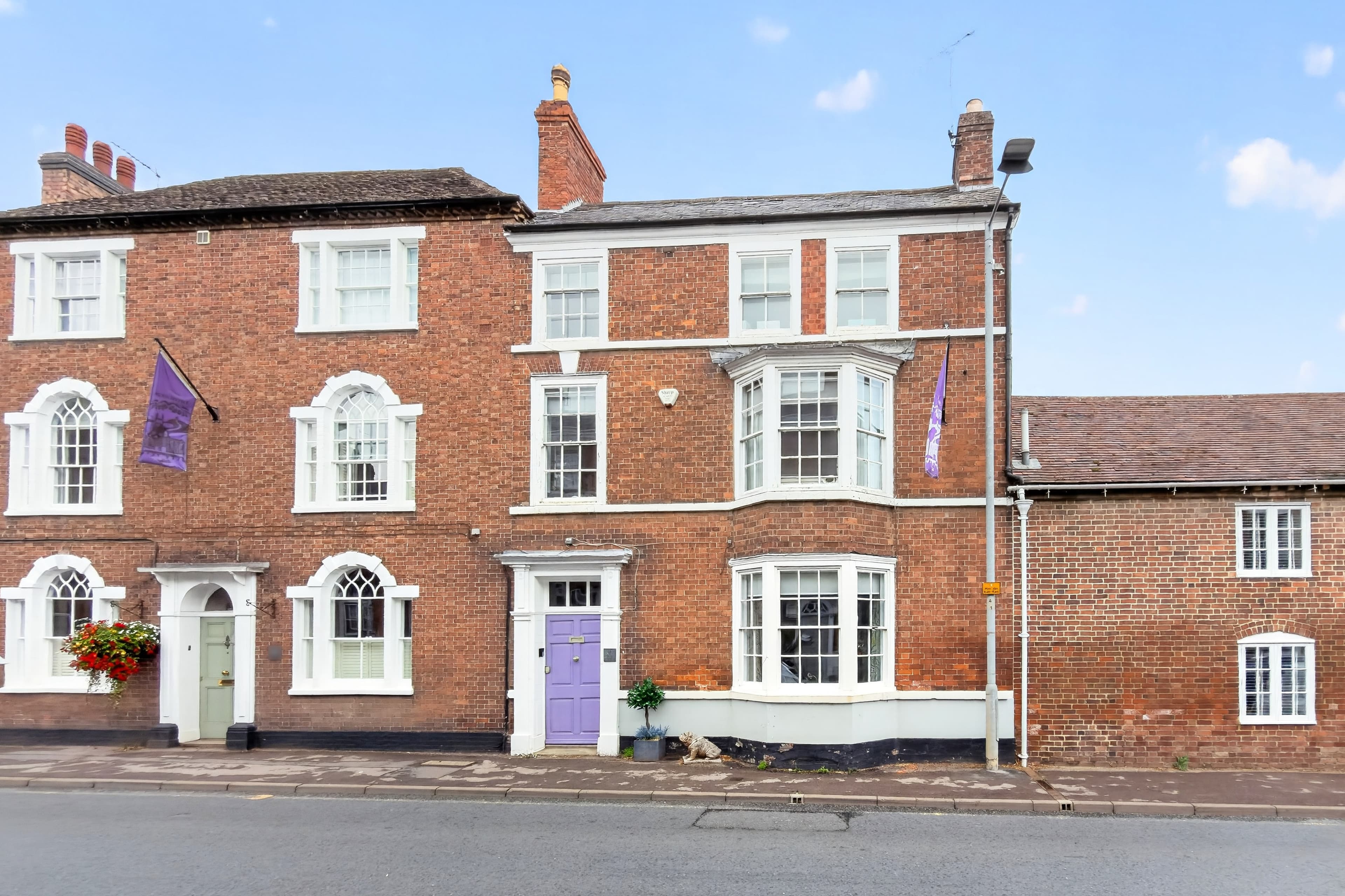 Bridge Street, Pershore, WR10 - photo 1 of 29