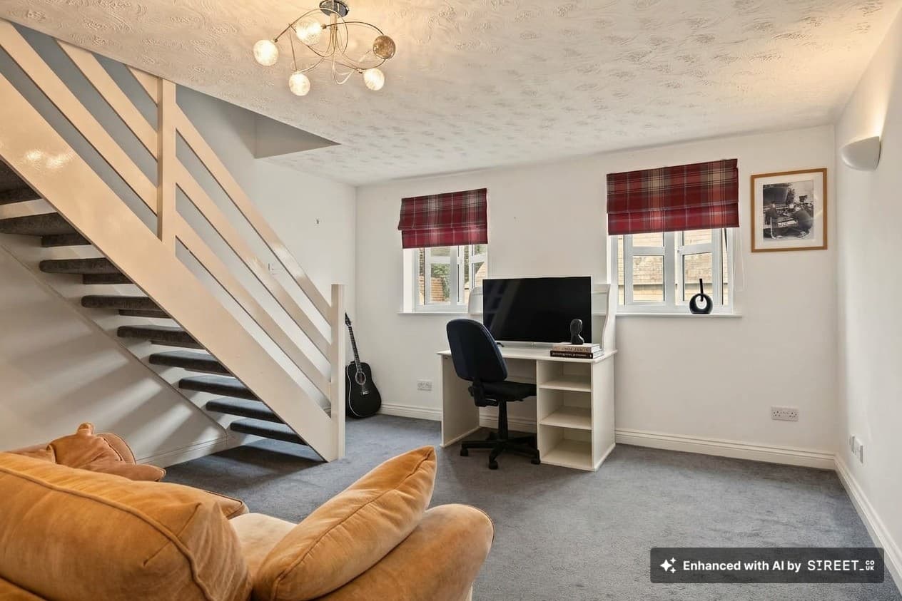 7 Saxon Court, High Street, Bidford-On-Avon, Alcester, B50 - photo 1 of 17