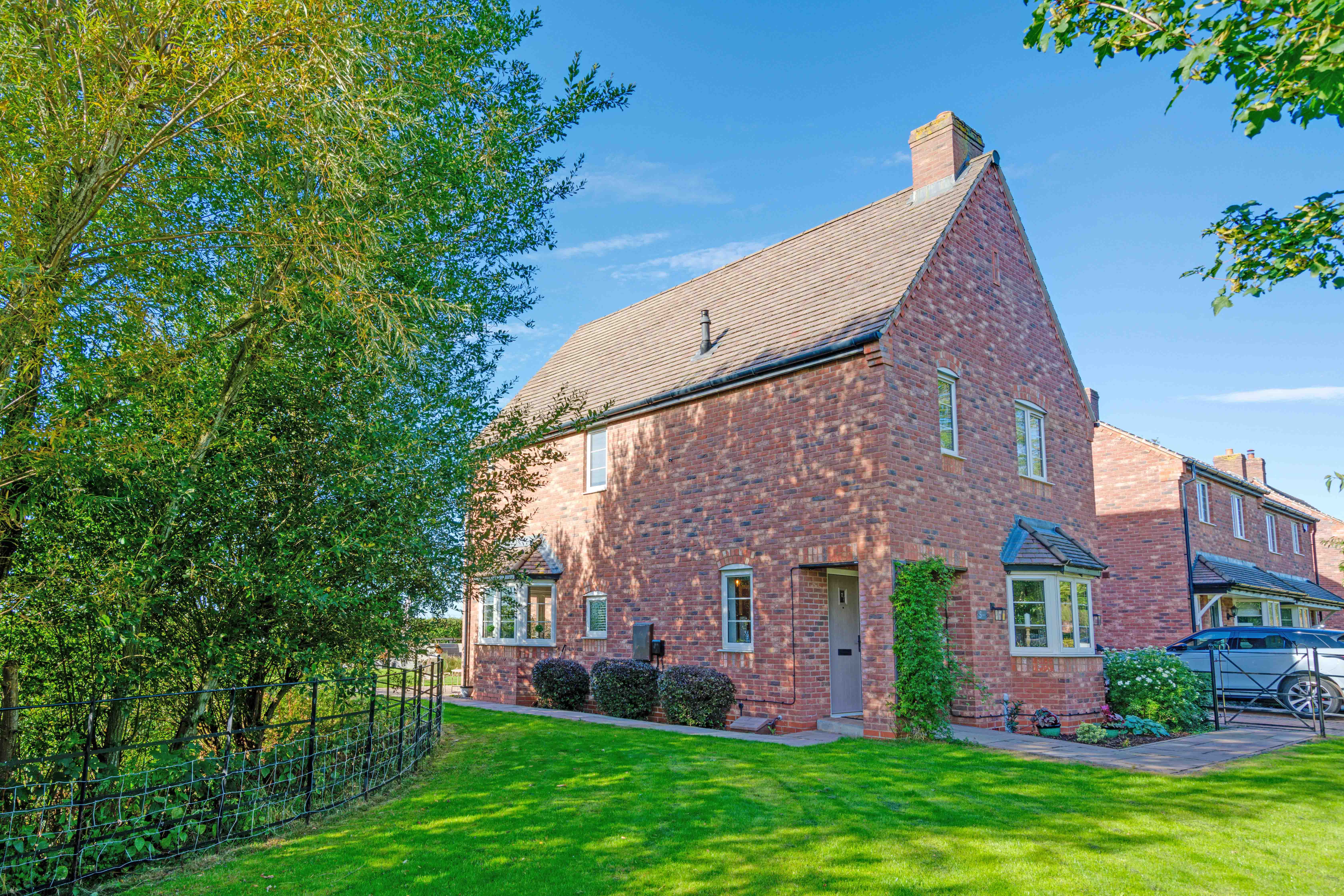 Edgehill View, Gaydon, Warwick, CV35 - photo 1 of 24