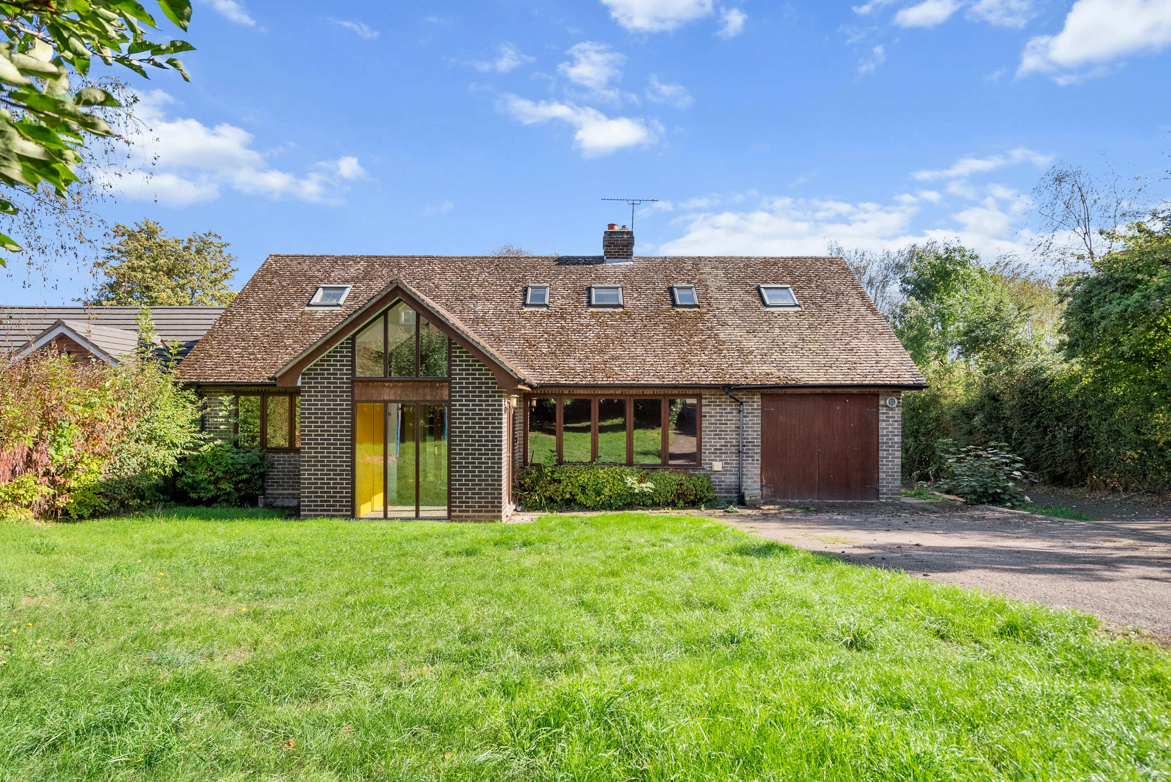Brock House, Low Road, Church Lench, Evesham, WR11 - photo 1 of 22