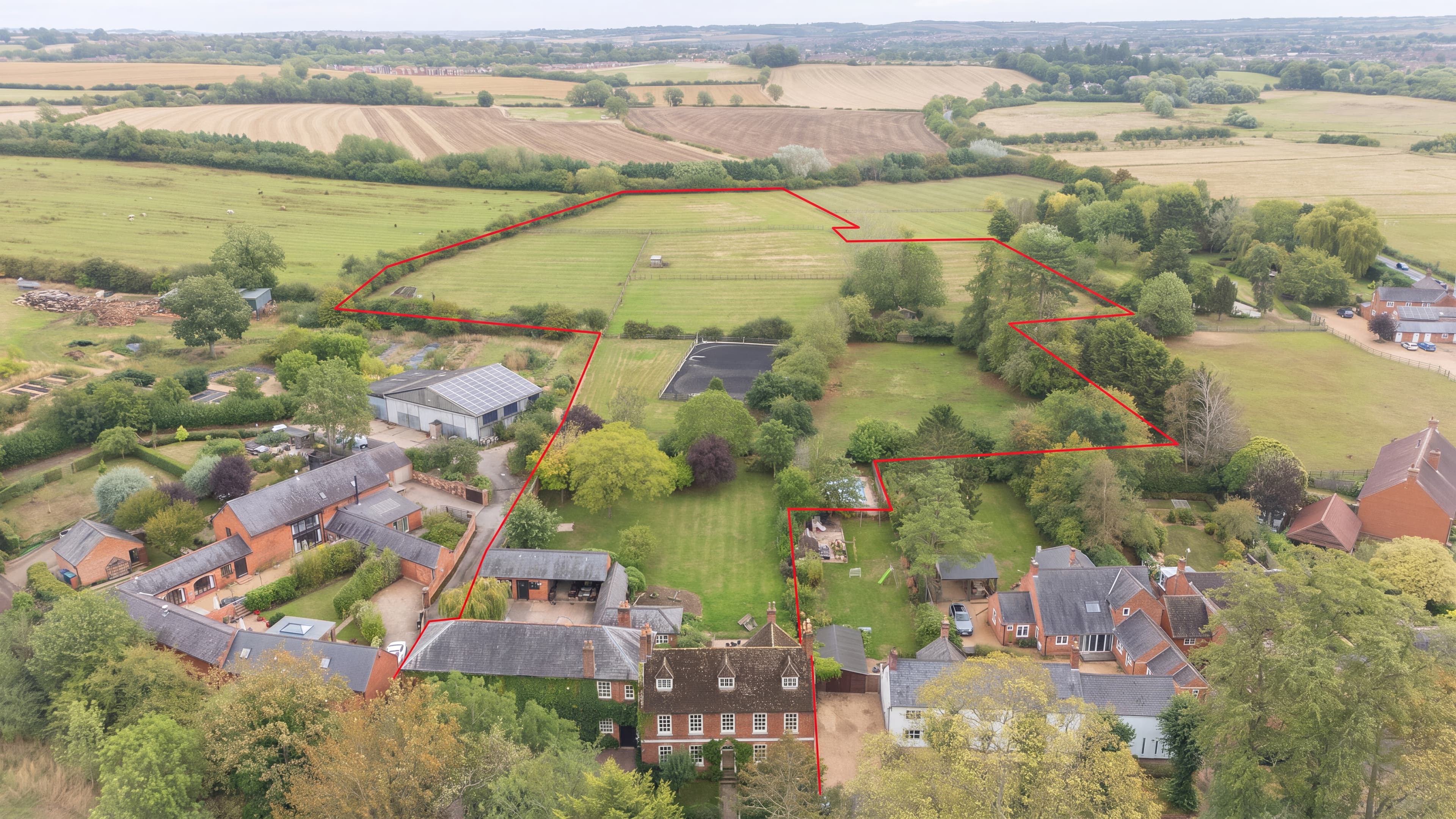 Manor Farm, The Green, Lubenham, Market Harborough, LE16 - photo 1 of 35