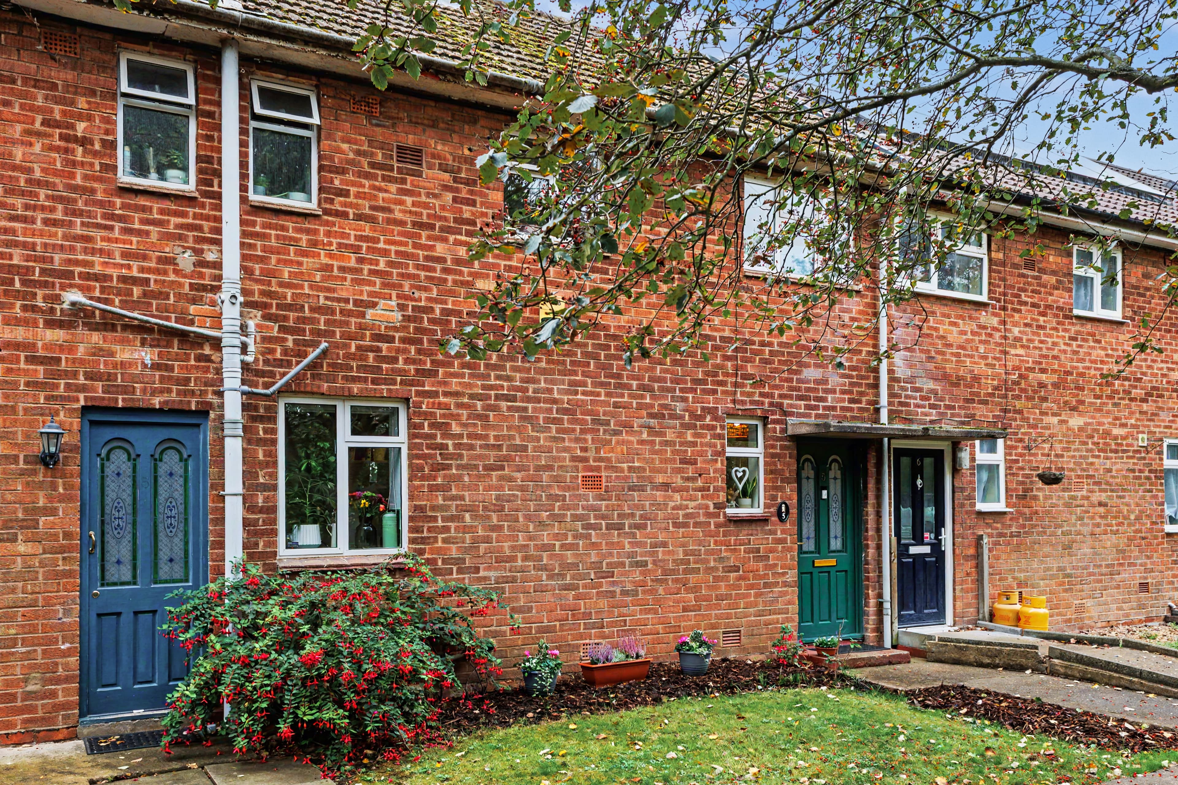 Compton Road, Lighthorne Heath, Leamington Spa, CV33 - photo 1 of 39