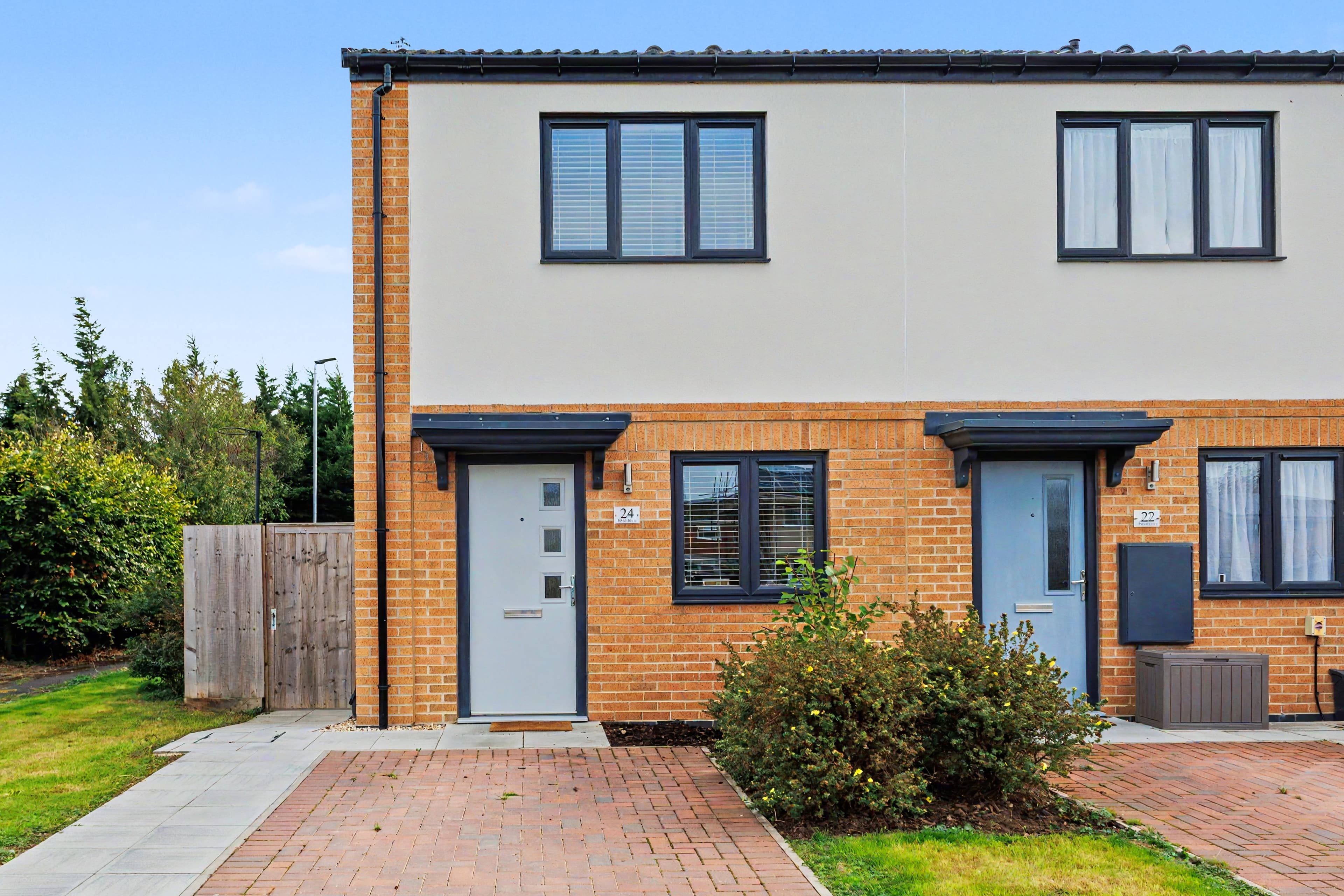 Perrie Drive, Honeybourne, Evesham, WR11 - photo 1 of 17